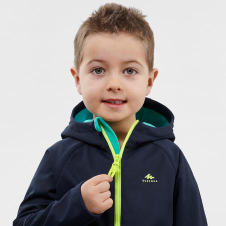 Куртка из софтшелла походная для детей 2-6 лет темно-синяя MH550