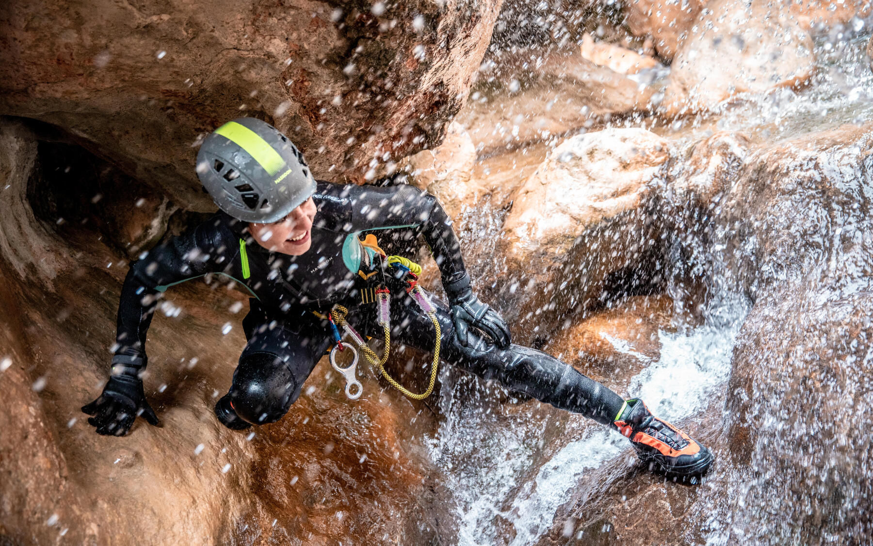 Quelle combinaison choisir pour le canyoning ?