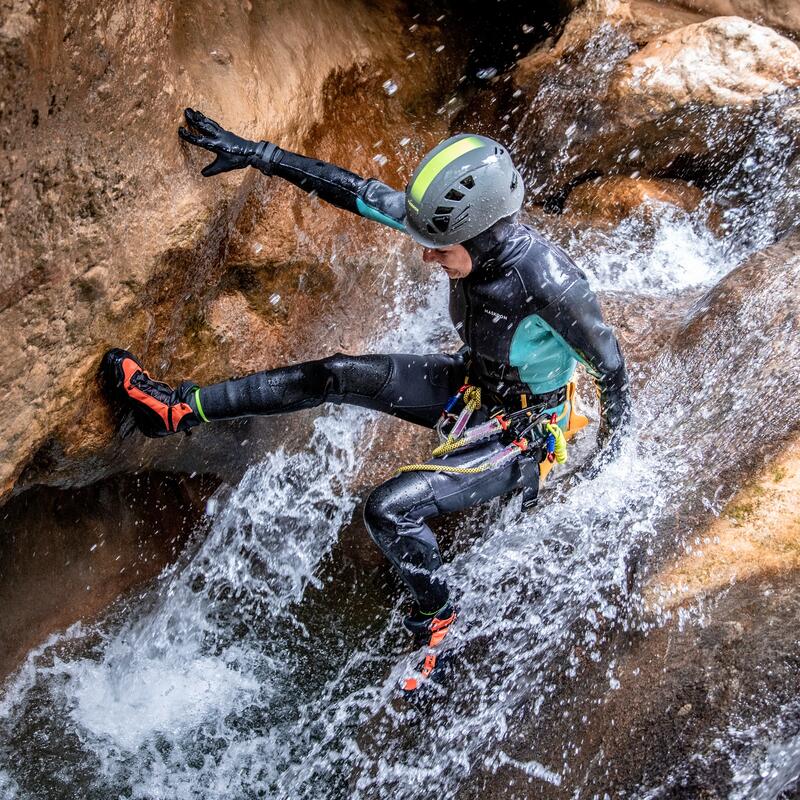 fazer canyoning