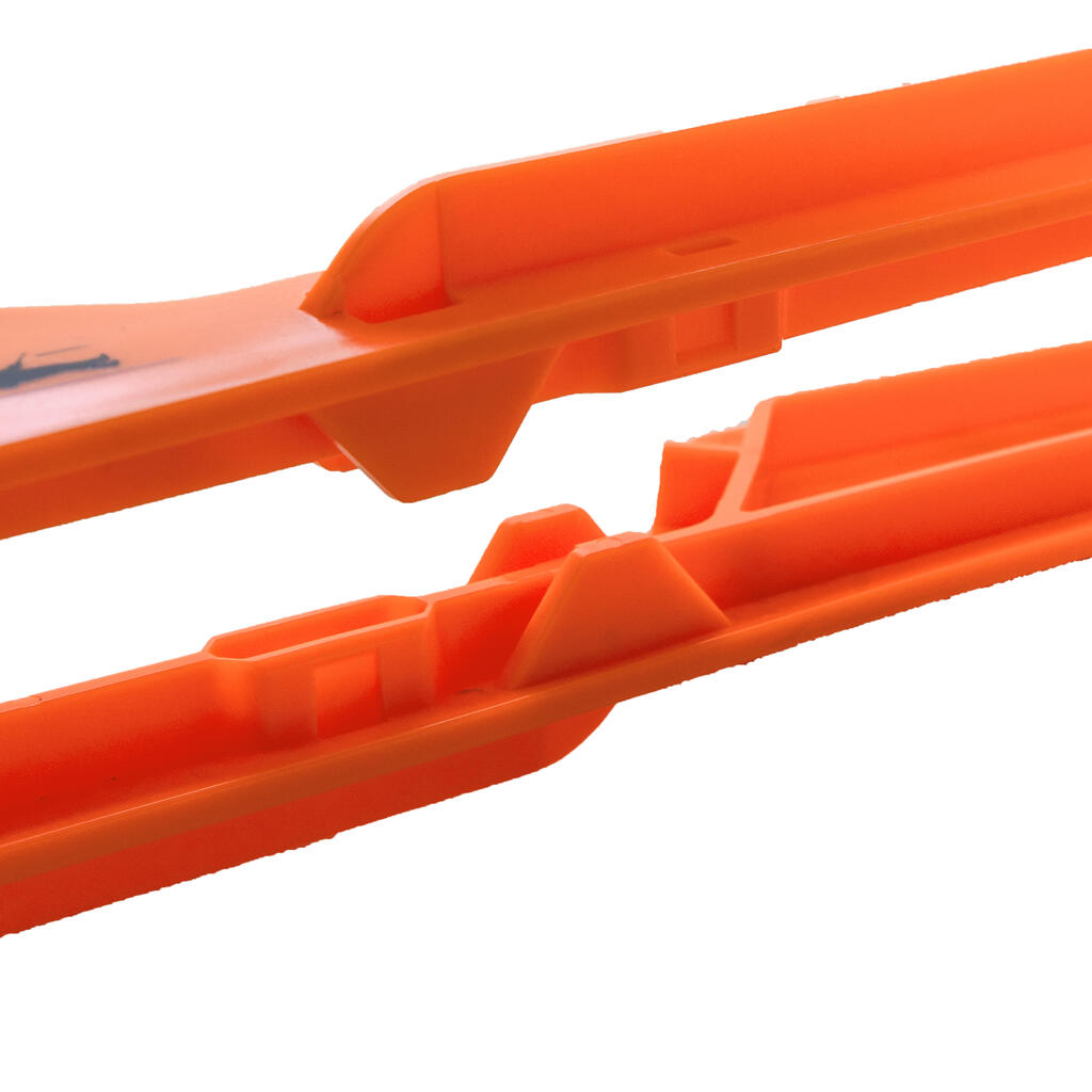 30° Angle marker pegs x2 - recycled plastic orange.