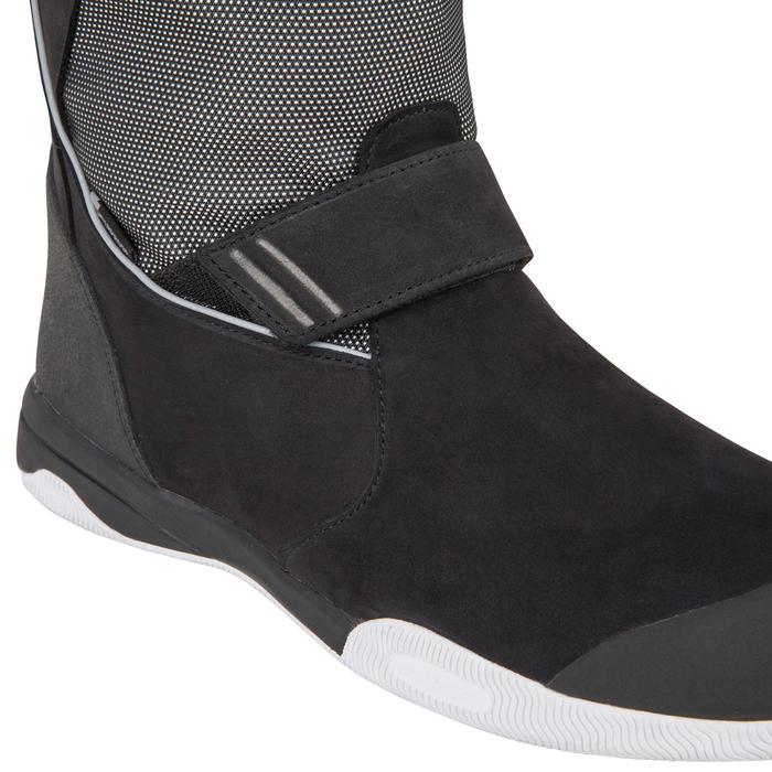 performance boating boots