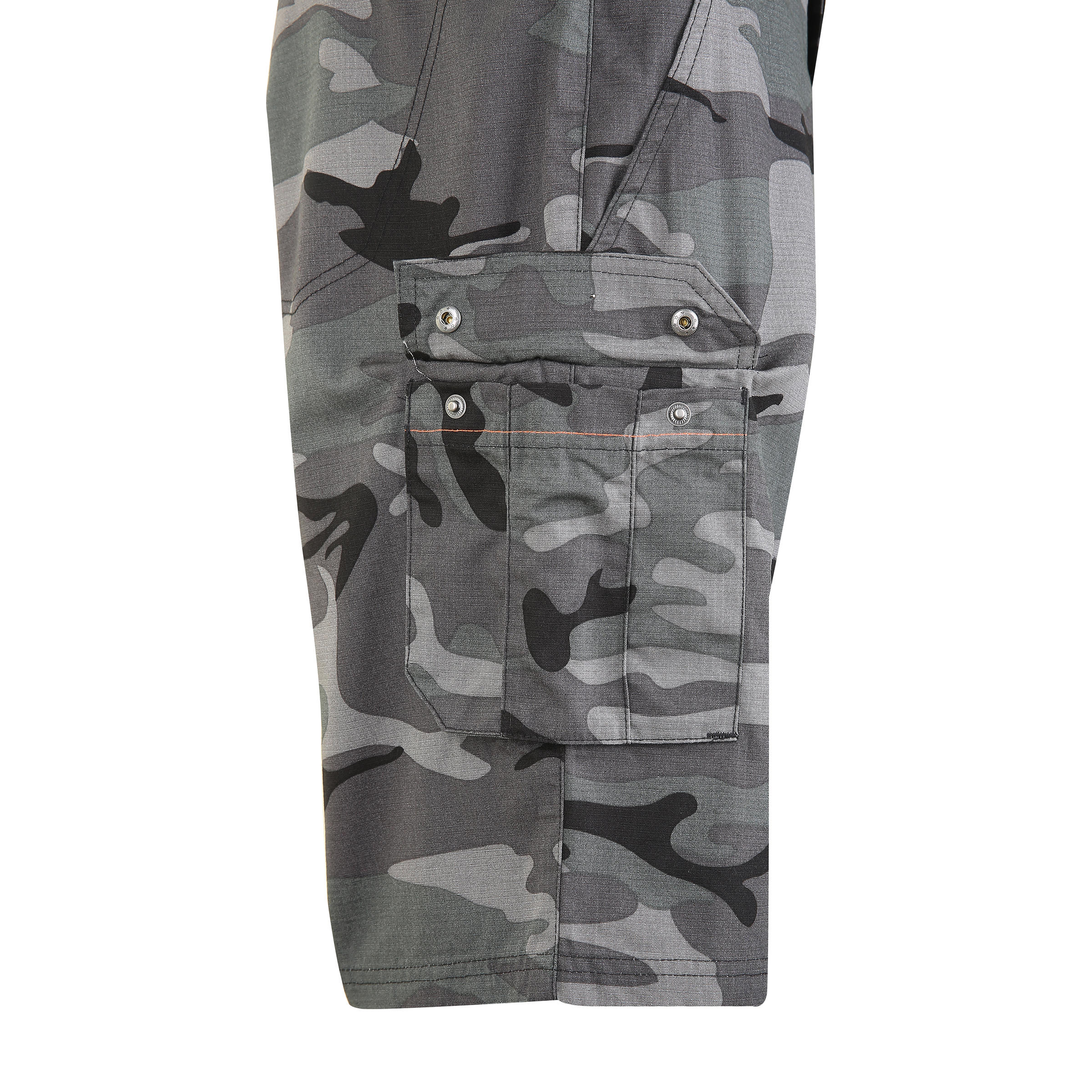 Jagdshorts/Bermuda Shorts 500 Cargo Camouflage Woodland schwarz 13/36
