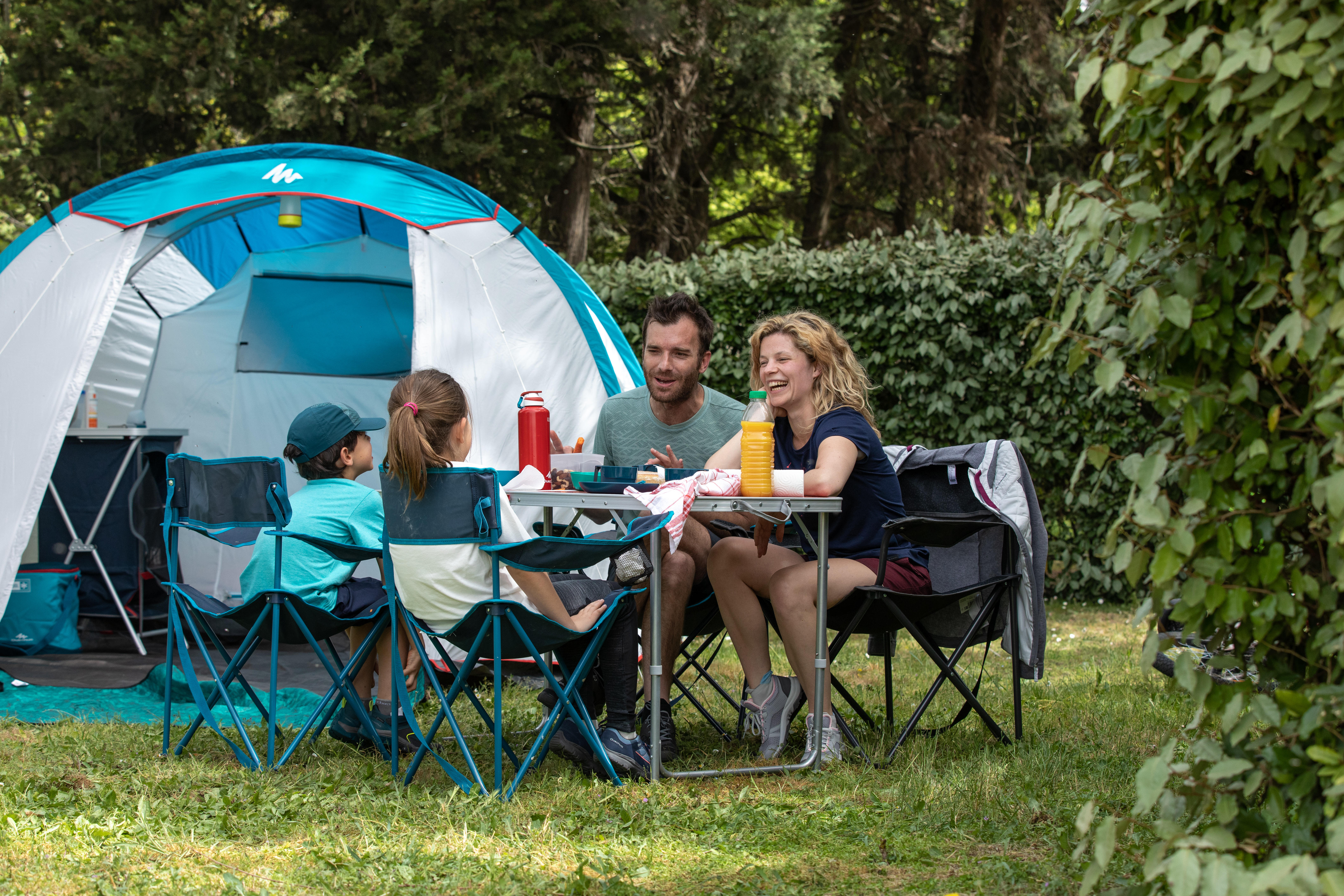 4-Person Camping Tent with Poles, Arpenaz 4.1 - QUECHUA
