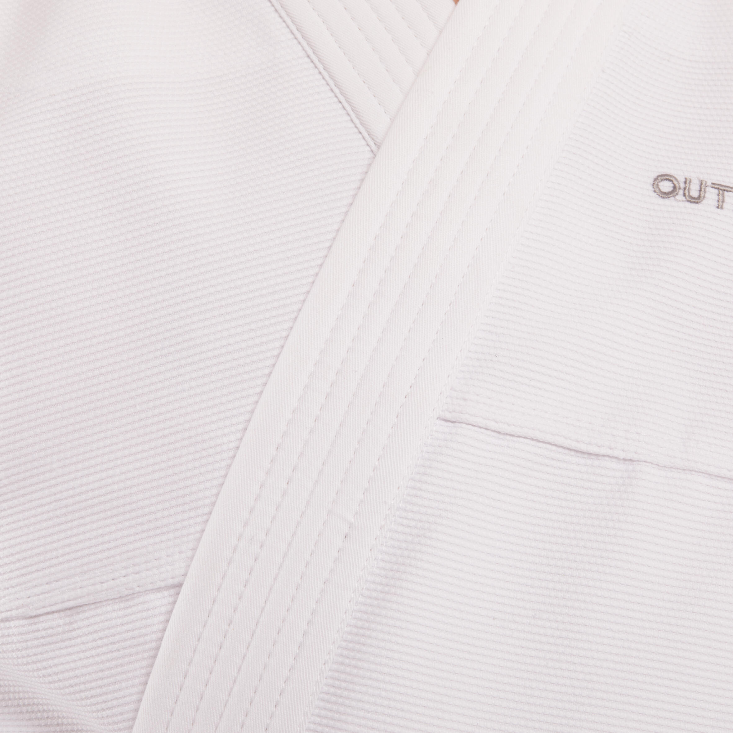 100 Brazilian Jiu-Jitsu Uniform - White 11/18