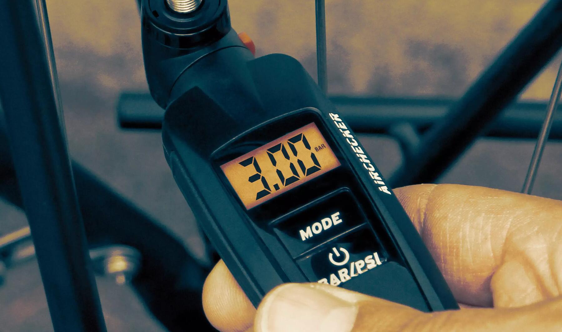Pressure gauge display