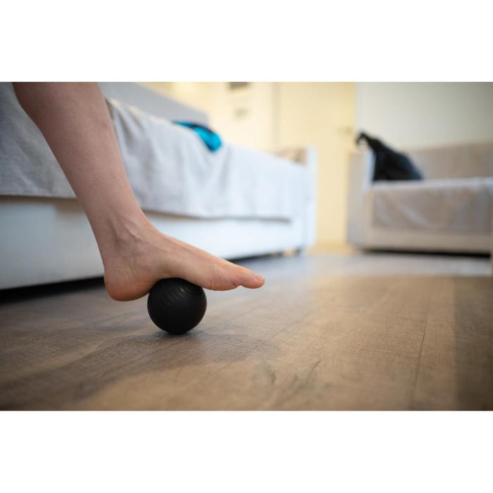 ELECTRONIC VIBRATING MASSAGE BALL 900 Decathlon