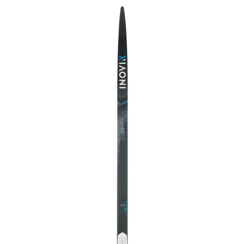 Esquís fondo clásico + fijación XCELERATOR con pieles arqueo Medium Inovik 900