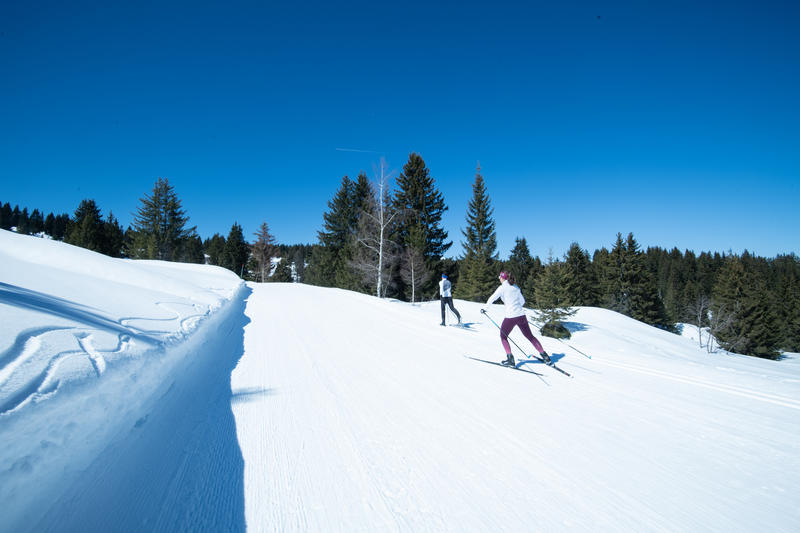 Ski de fond - Choisir une pratique: skating ou classique ?