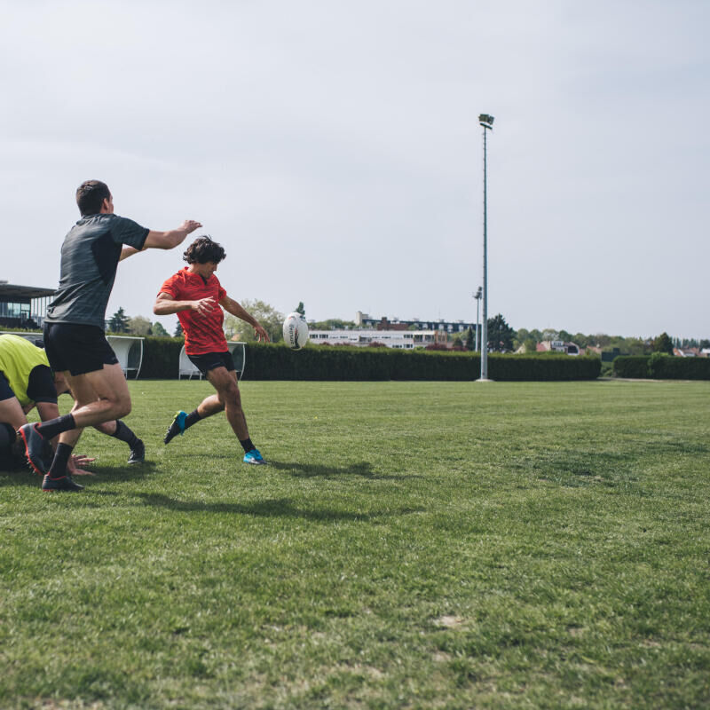 advice-skills-rugby-kicking-on-the-run