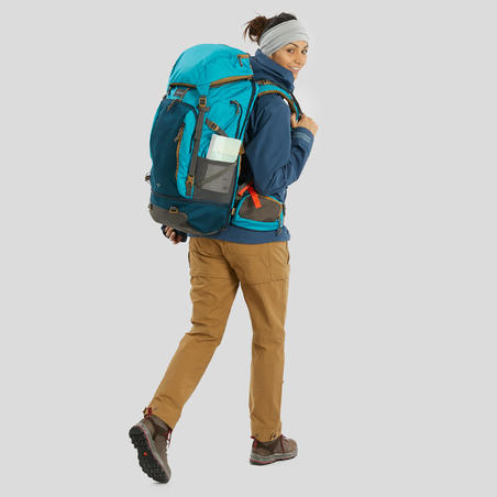 Plavi ženski ranac za planinarenje TRAVEL 500 (50 litara)