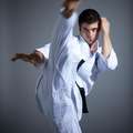 Karate Karaté - Kimono de Karaté Kyokushin 100 OUTSHOCK - Karaté