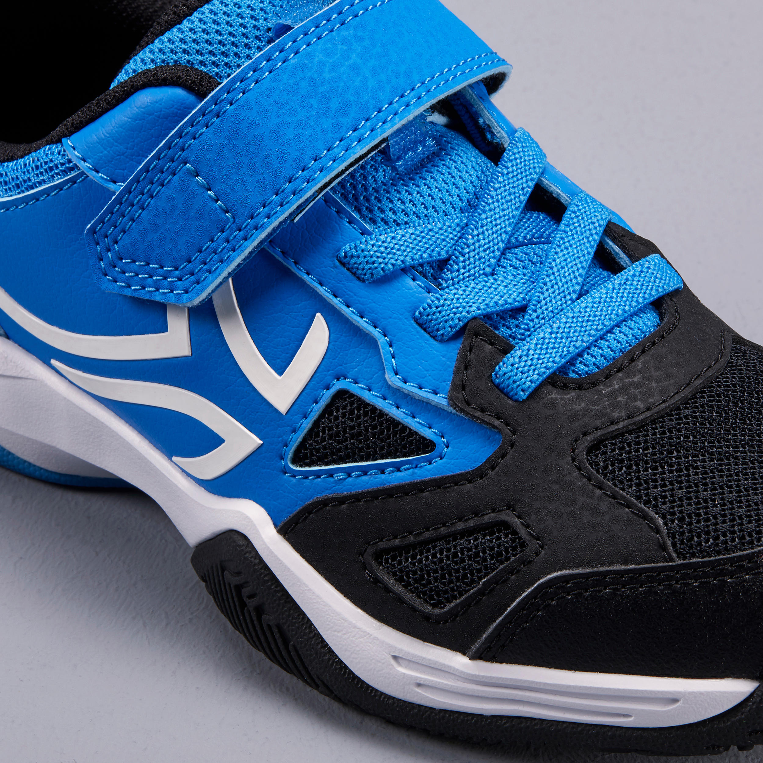 TS560 KD Kids' Tennis Shoes - Blue/Black 5/9
