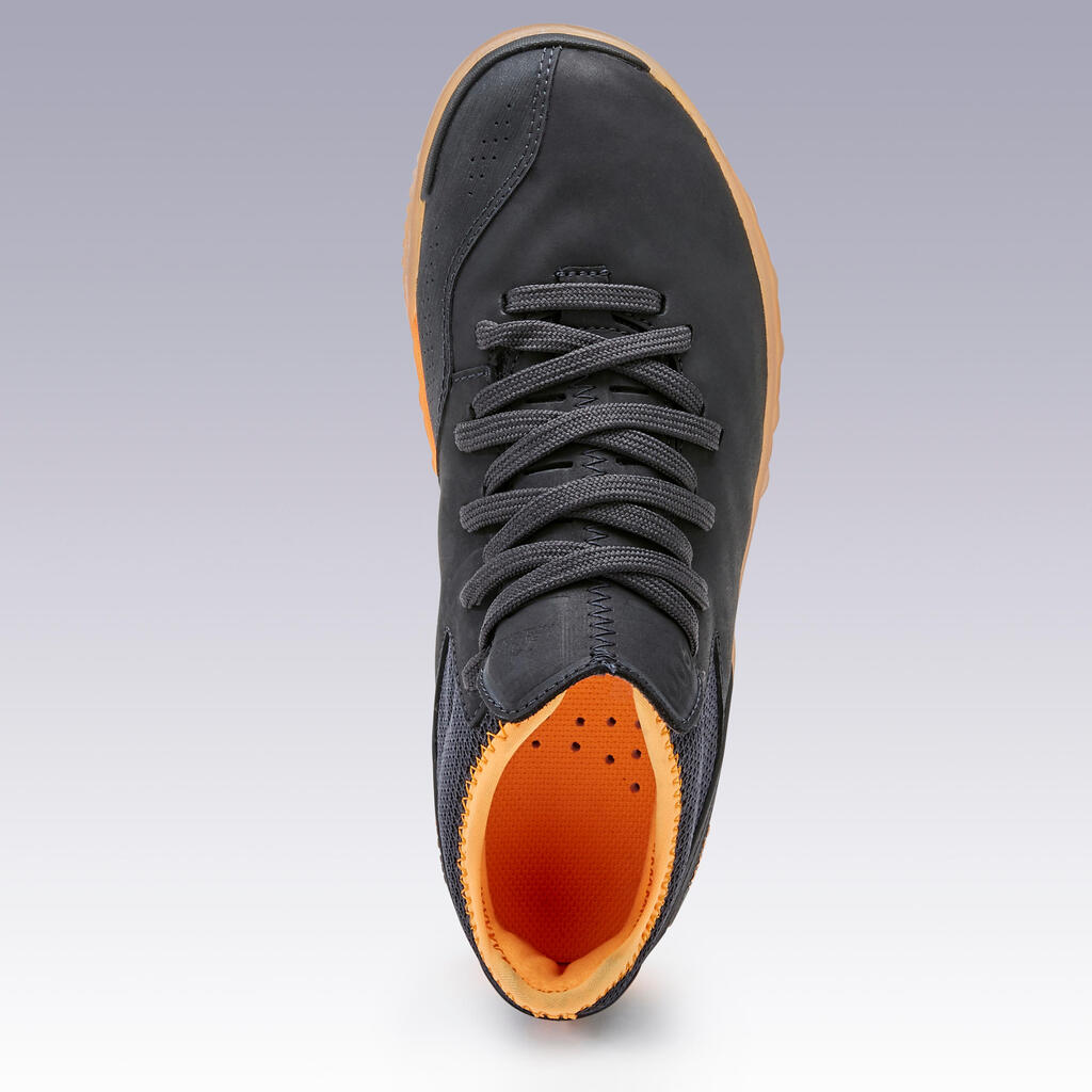 Kids' Futsal Trainers Eskudo 900 - Black/Orange