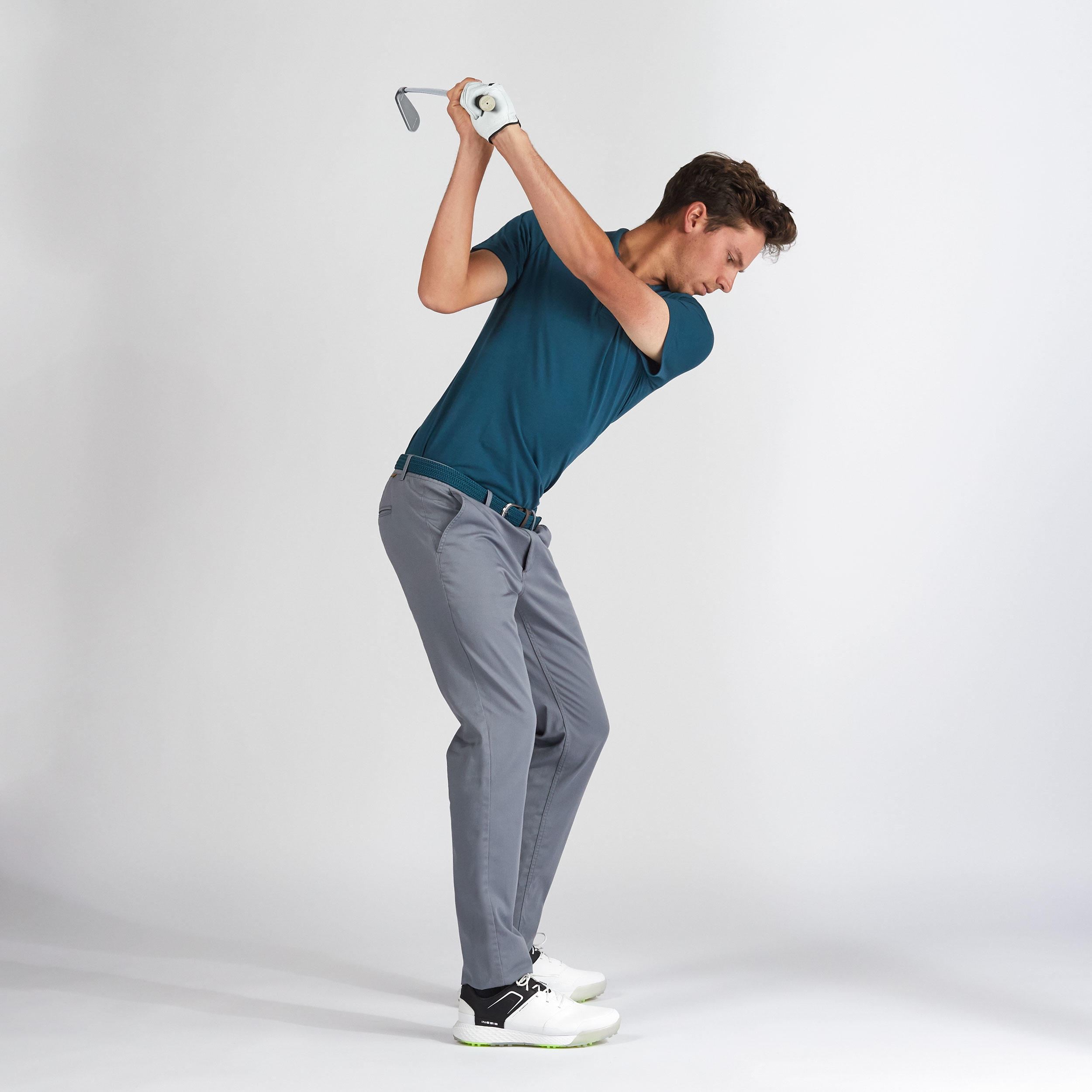 INESIS Pánske golfové nohavice MW500 tmavosivé M (L31) · záber 4