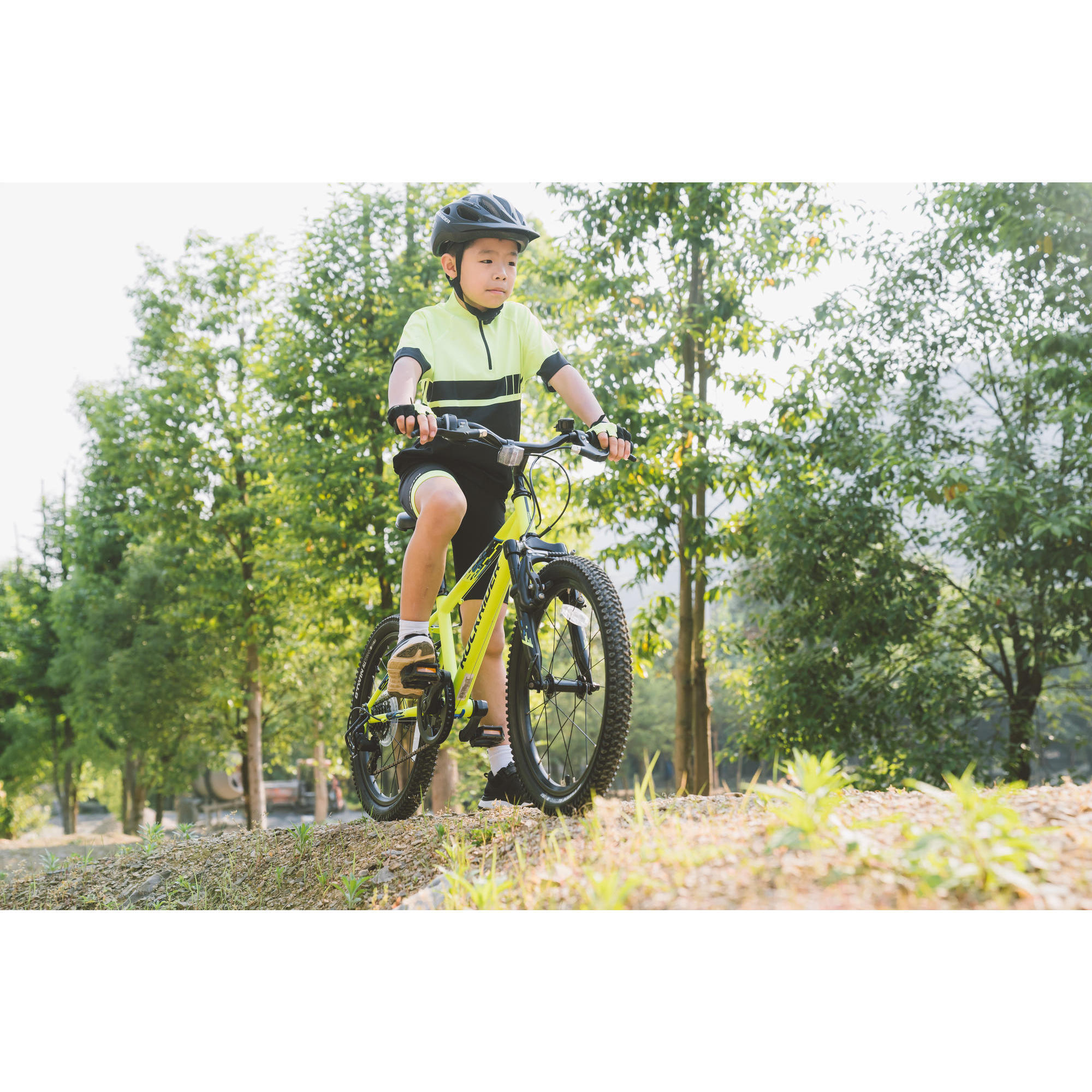 kids mountain biking