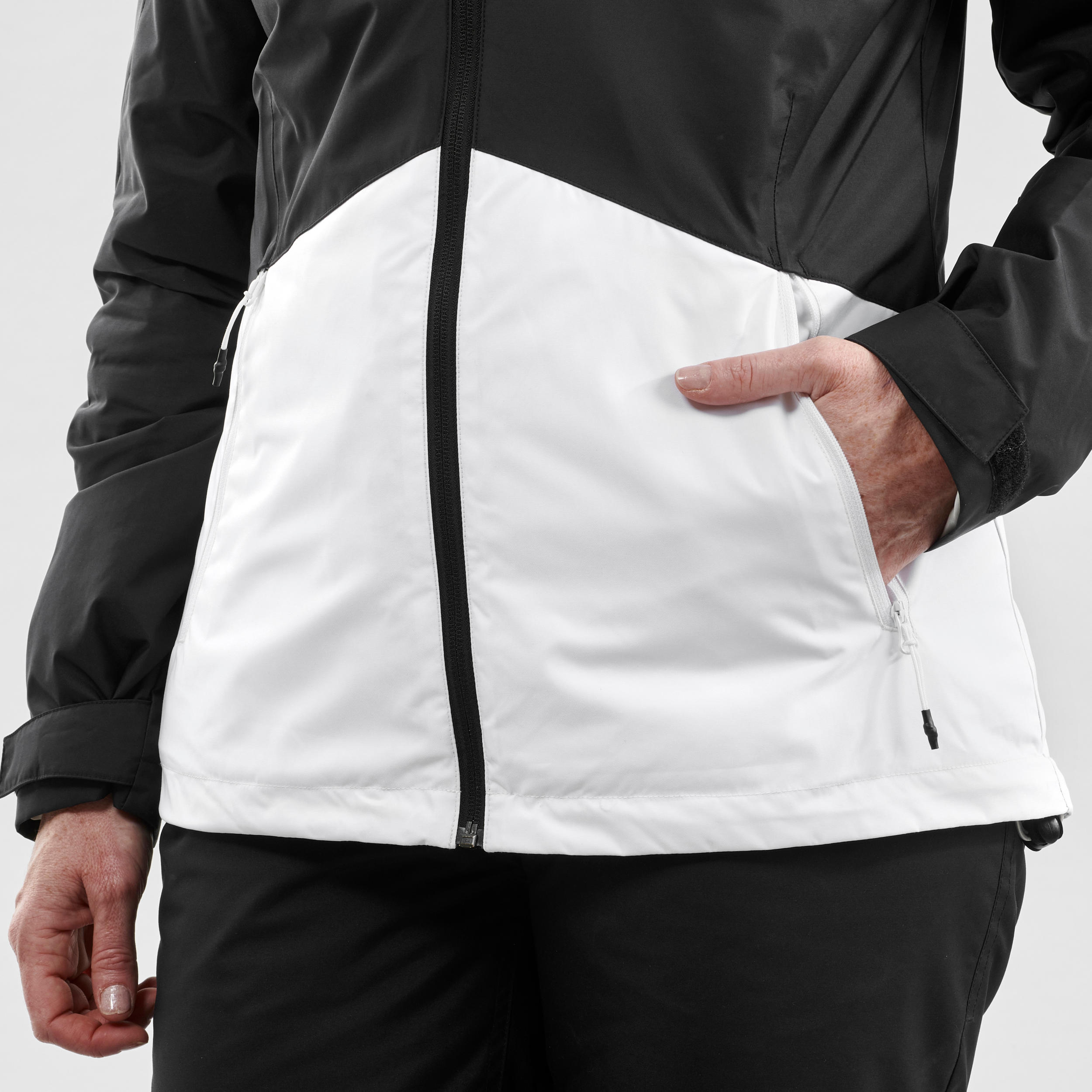 Women's Ski Jacket - Black and White 9/14