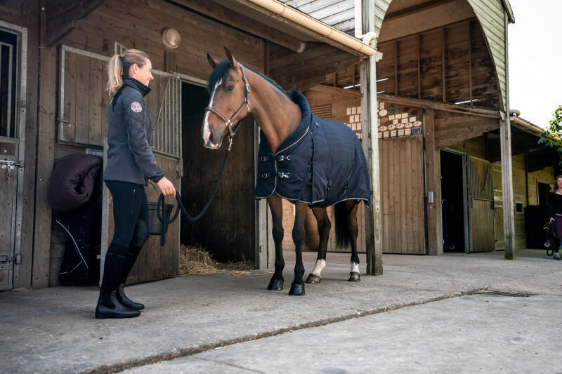 Derka stajenna Stable 400 dla konia i kuca