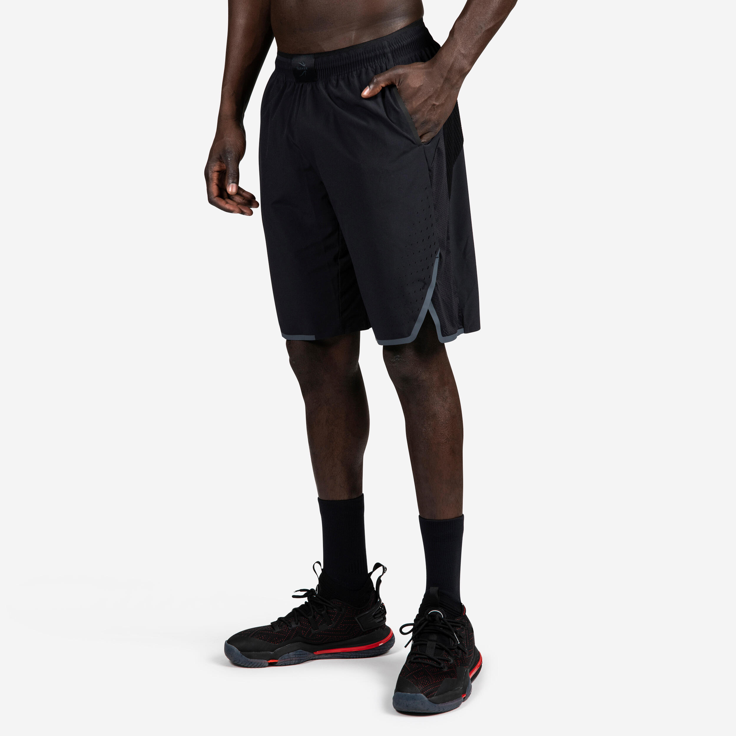 Men Basketball Shorts Tarmak SH900 - Black