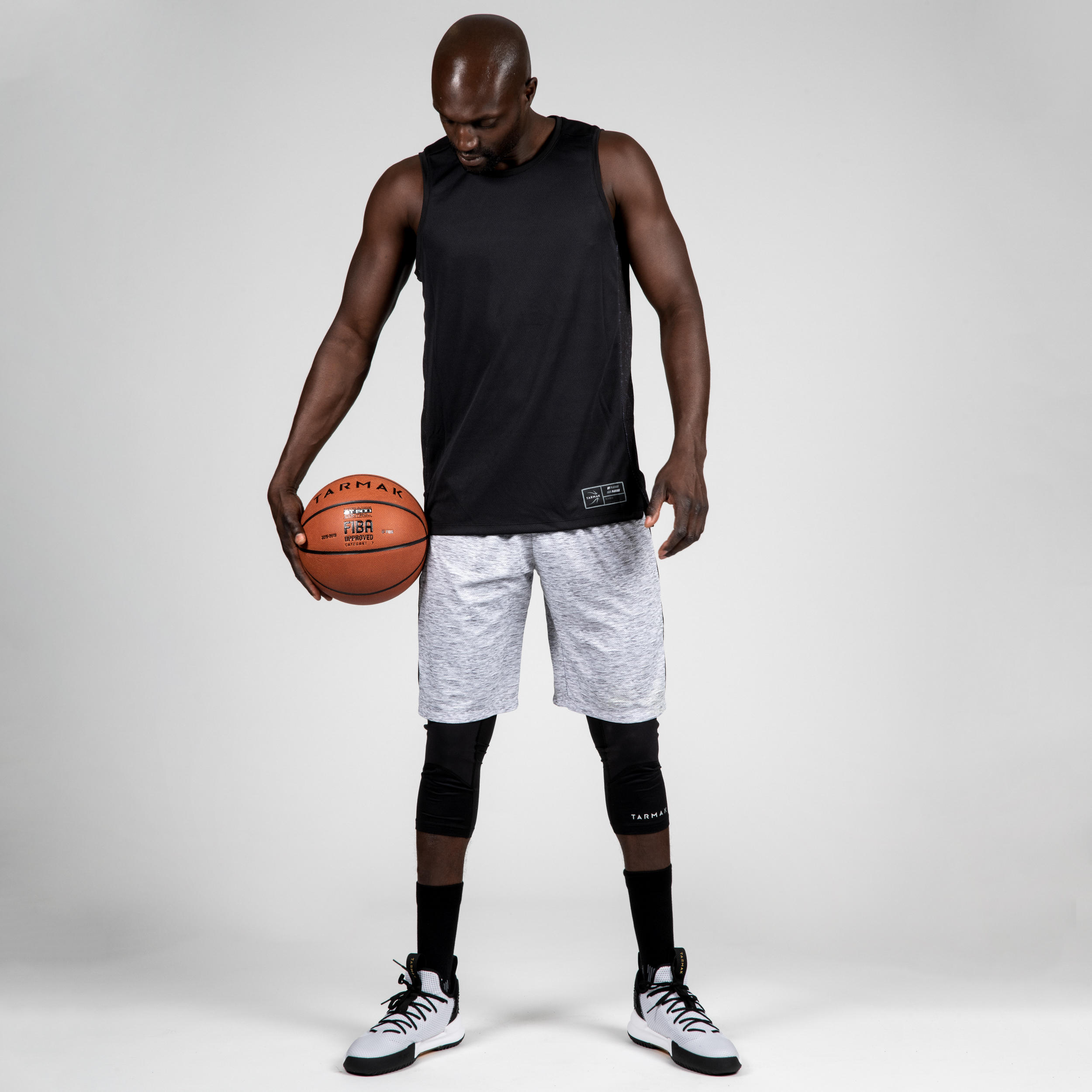 SHORT BASKETBALL HOMME FEMME SH500 GRIS Decathlon