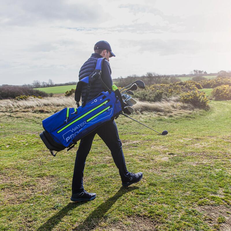 Hoe draag je je golftas?