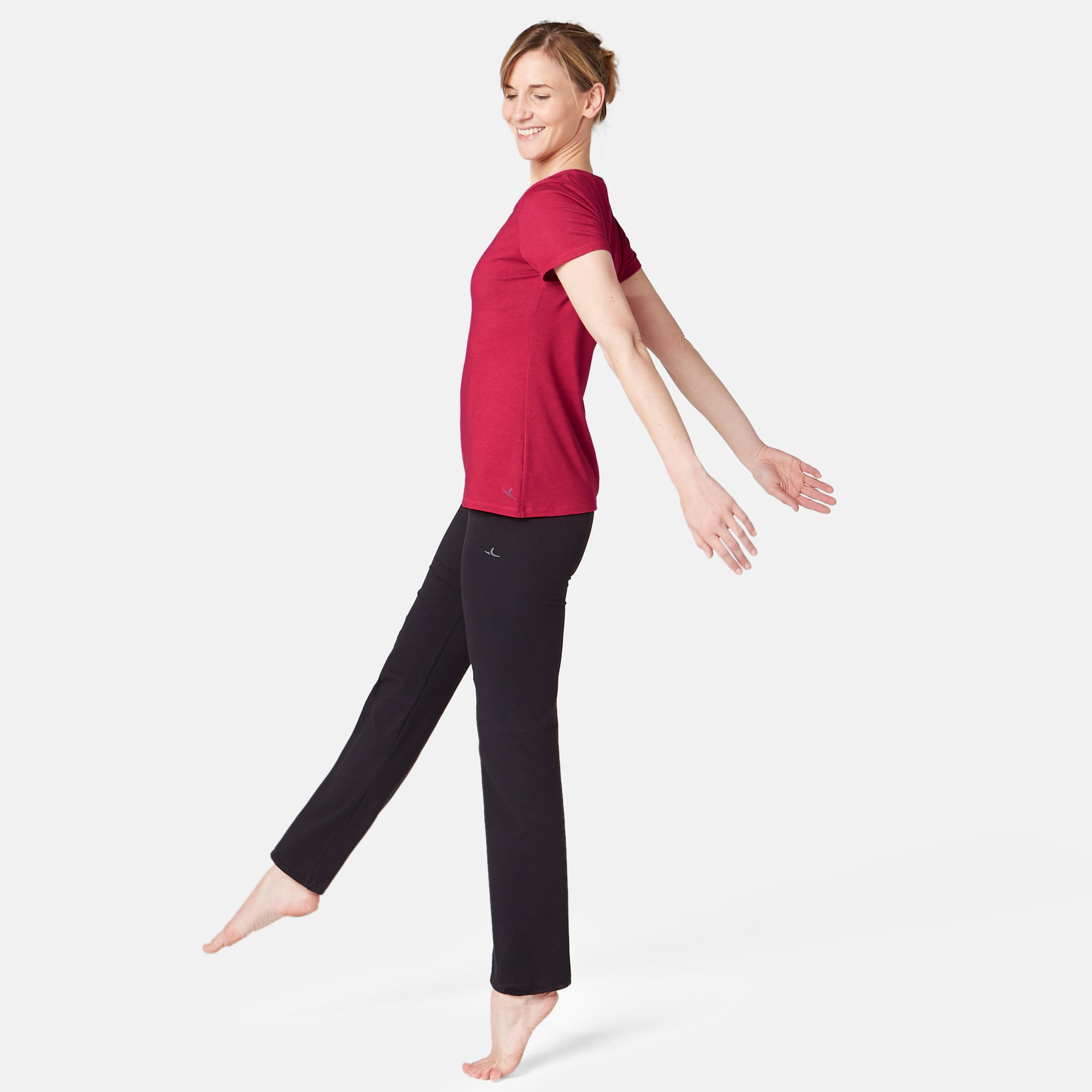 500 Women's Regular-Fit Pilates & Gentle Gym T-Shirt - Dark Pink 2/6