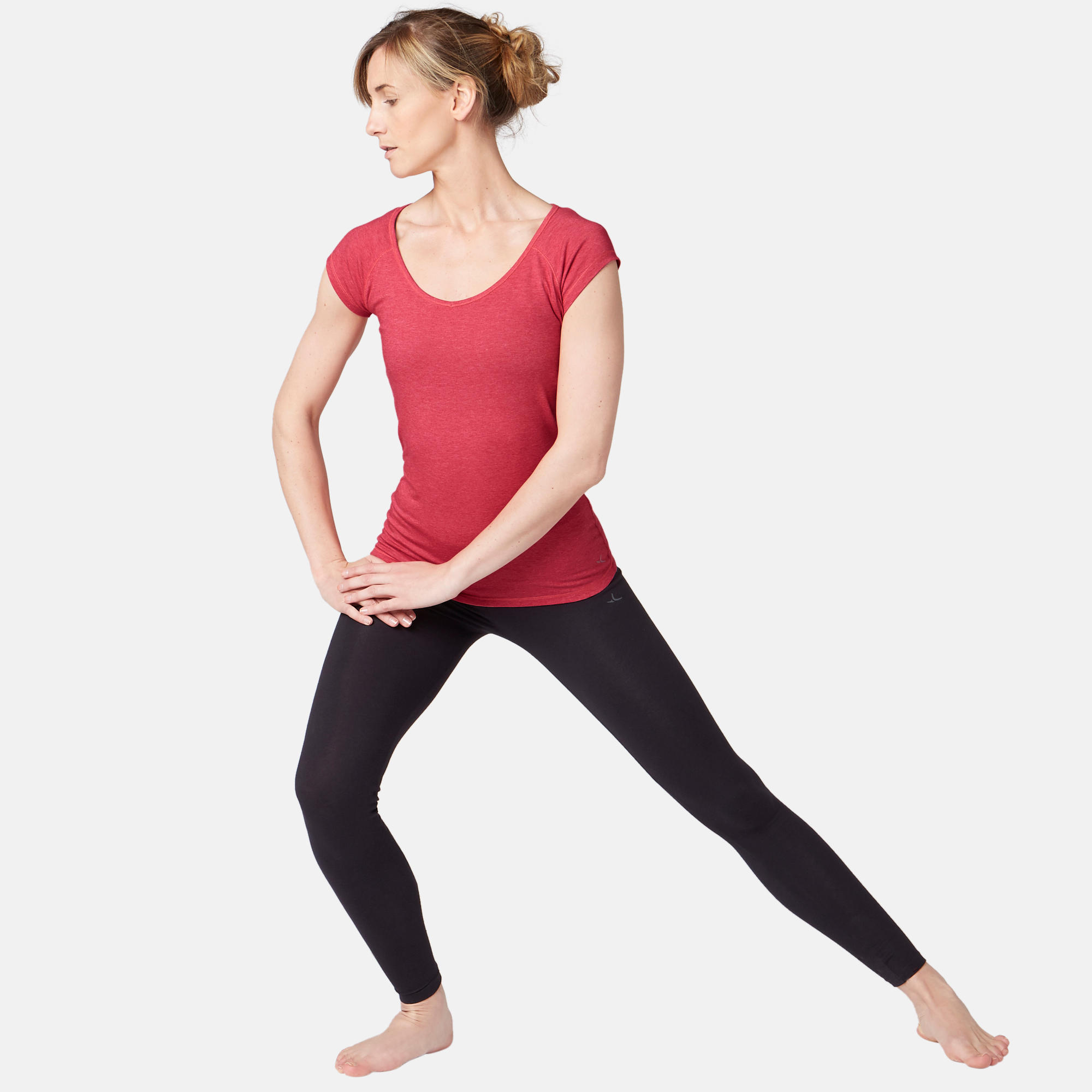 500 Women's Slim-Fit Gentle Gym & Pilates T-Shirt - Mottled Pink 3/7