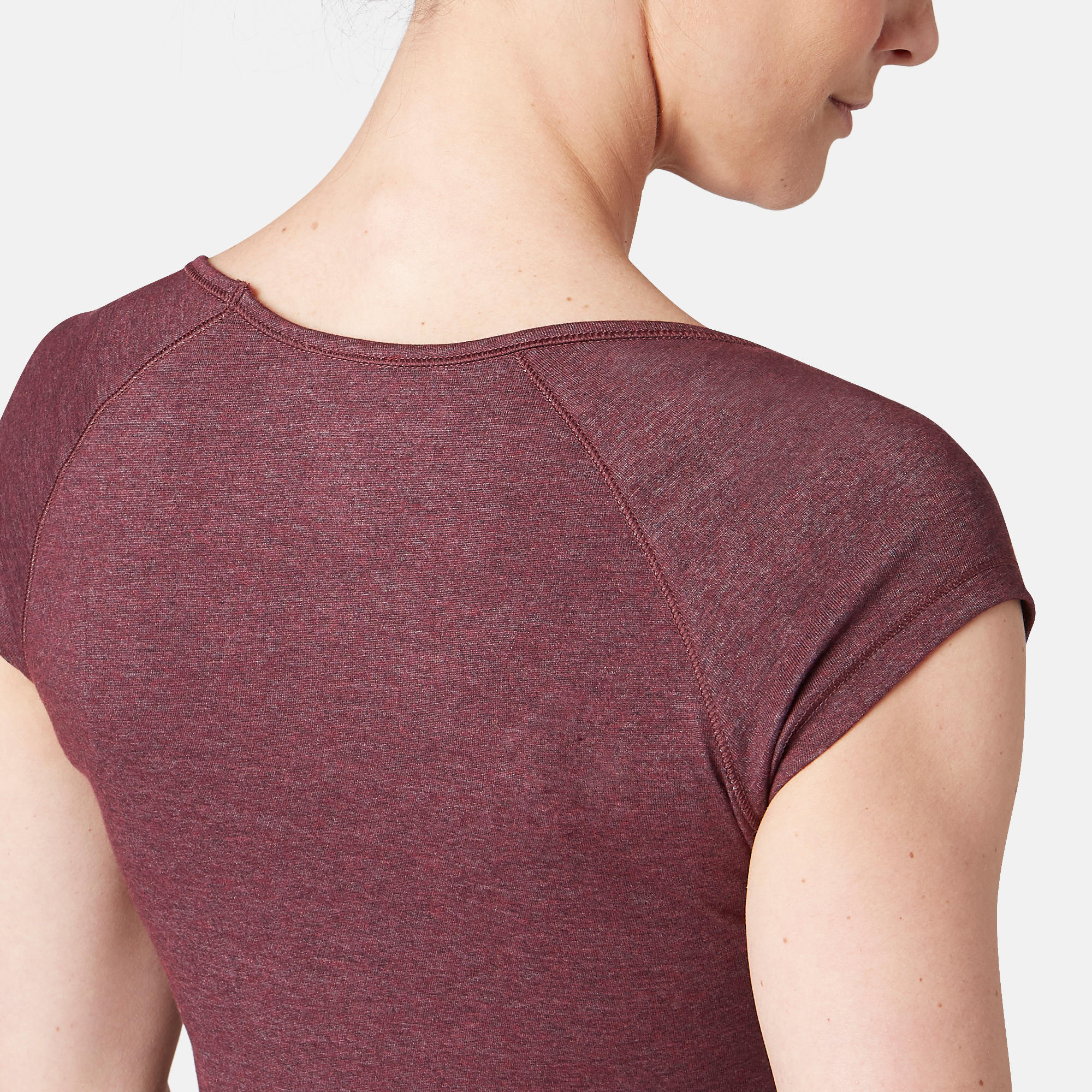 500 Women's Slim-Fit Gentle Gym & Pilates T-Shirt - Mottled Burgundy 6/7