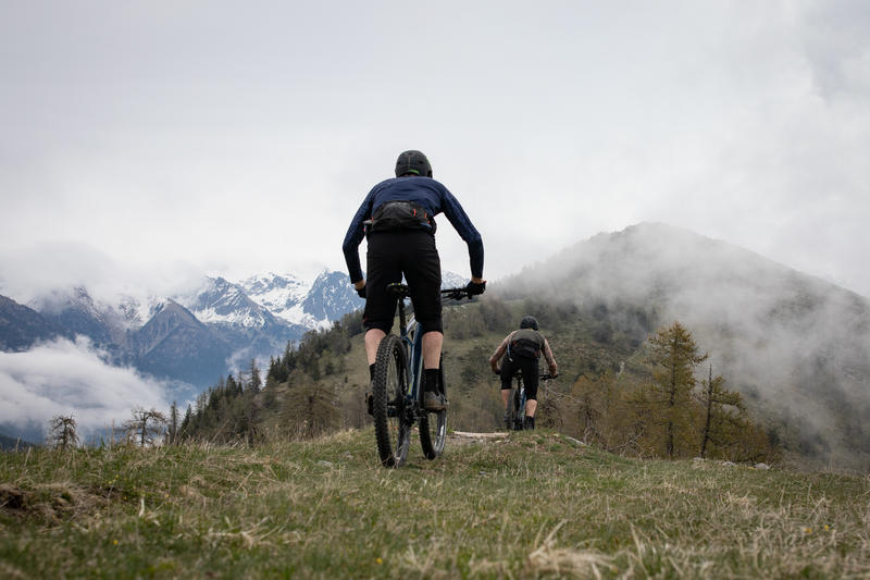 5 motivi per aggiungere il ciclismo all'allenamento trail | DECATHLON