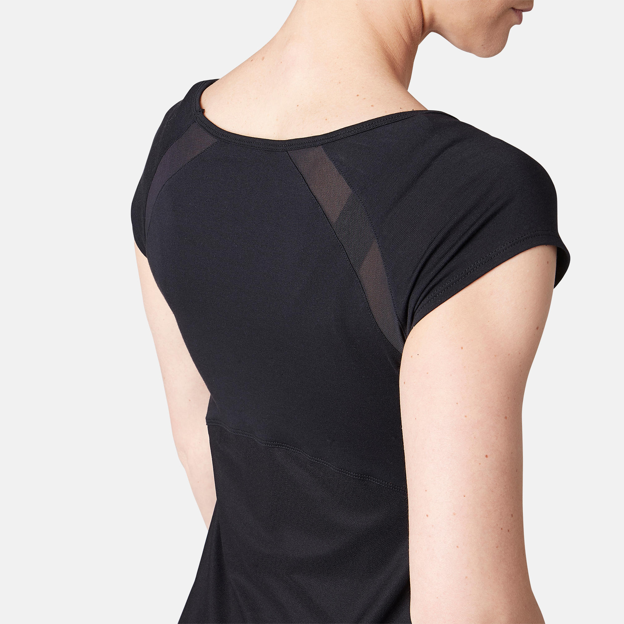 2-in-1 Women's Gentle Gym & Pilates T-Shirt - Black 6/8