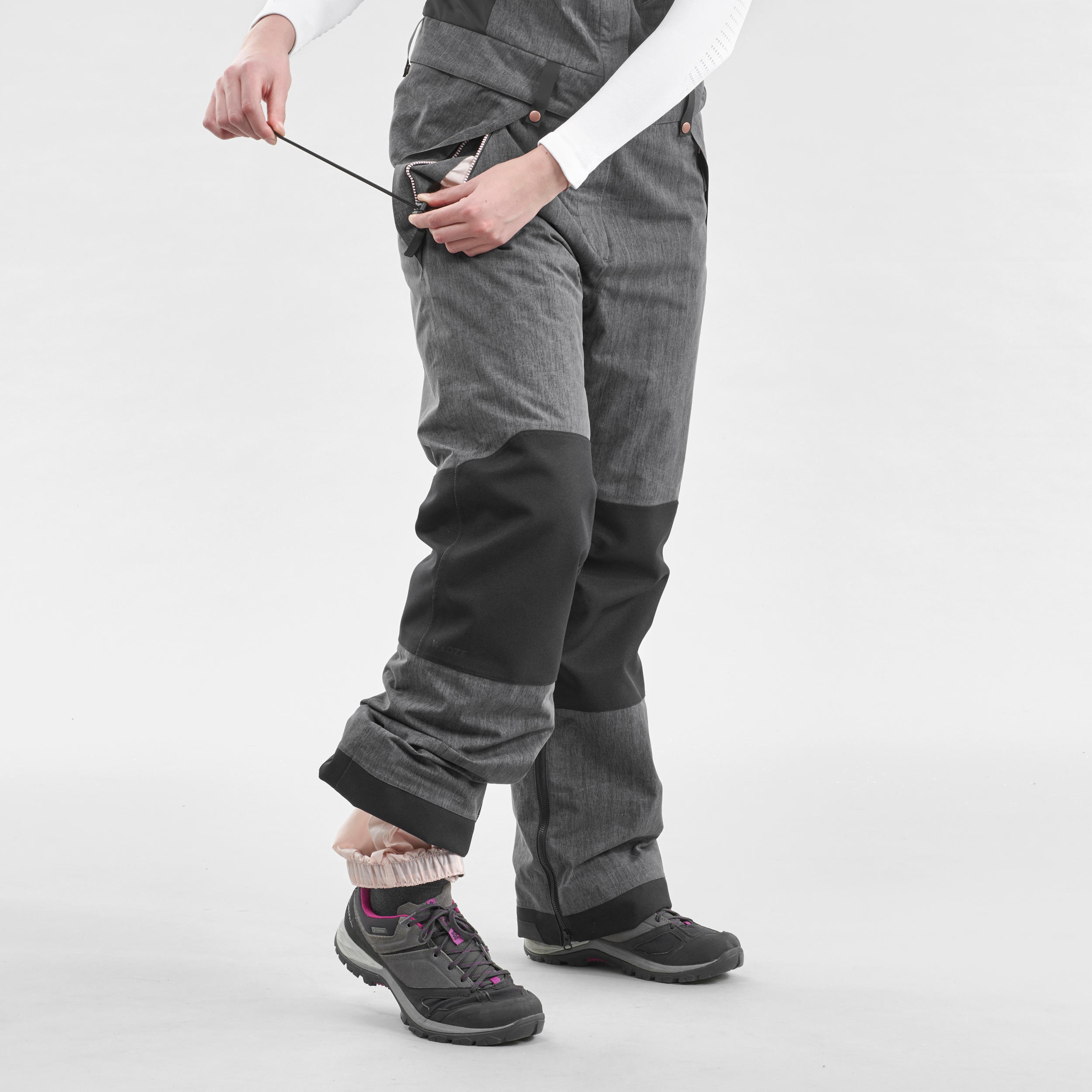 Women Snowboard and Ski Salopettes - Black 9/22