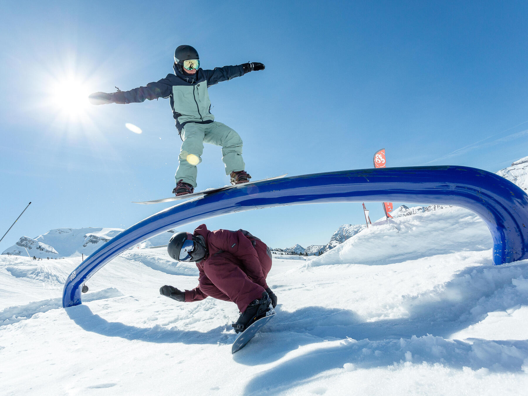 Expérimentez le ski et le snowboard