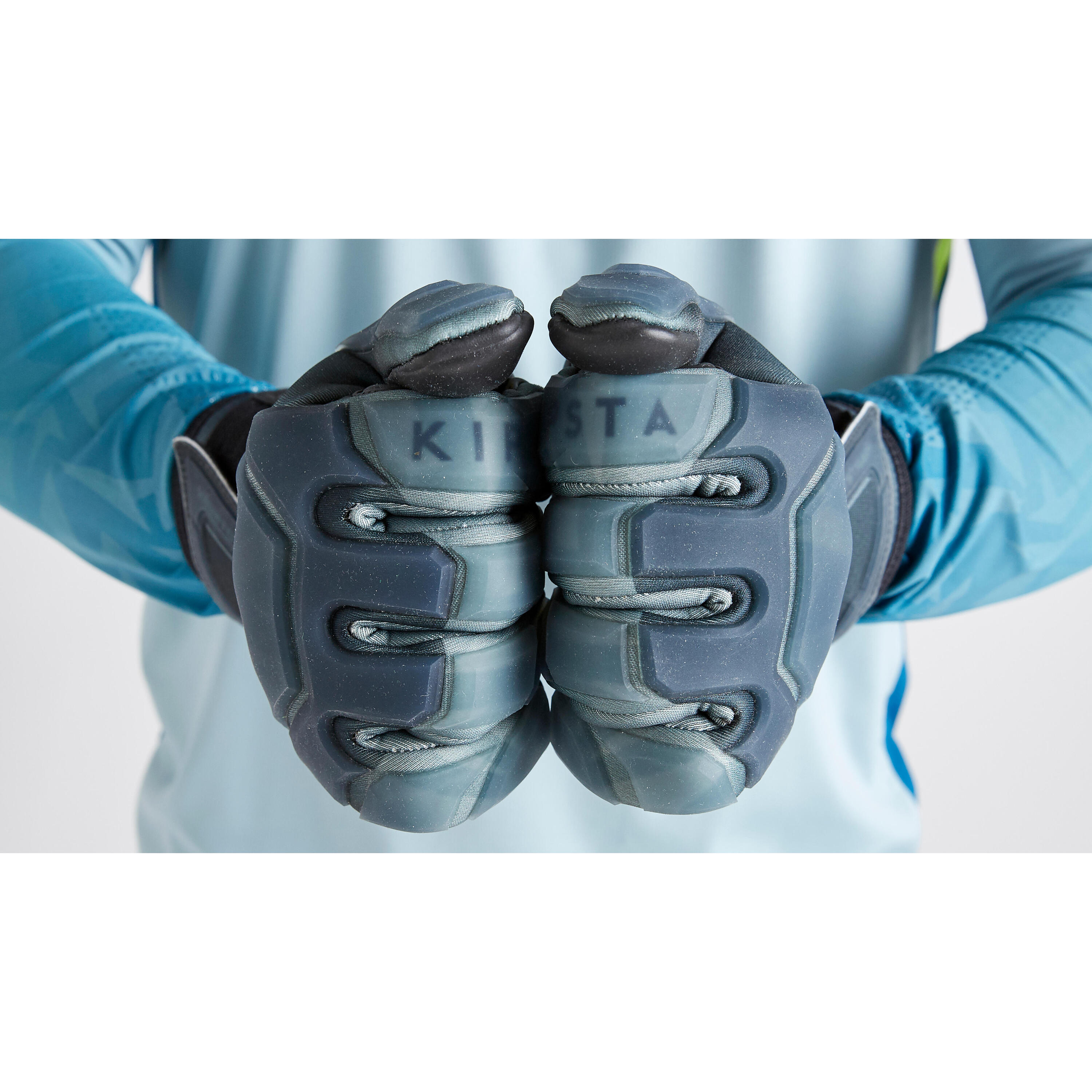F900 Cold Negative Seam Adult Football Goalkeeper Gloves - Black 2/15