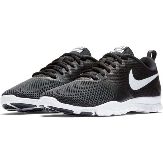 nike essential flex tr