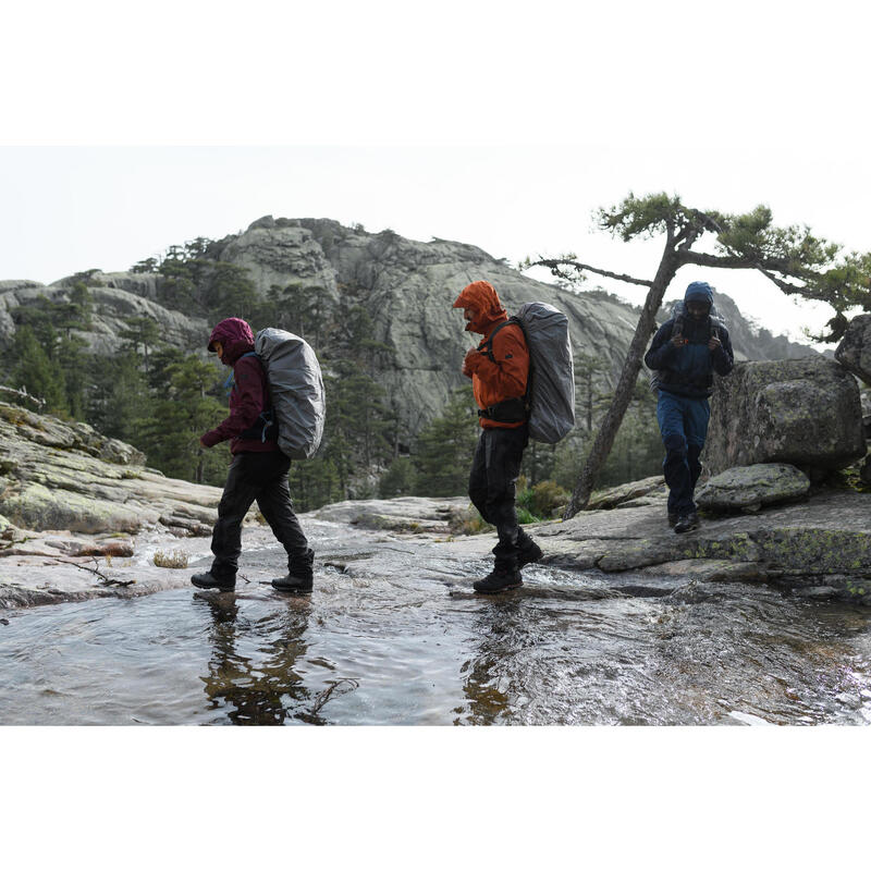 Sopraguanti trekking in montagna adulto MT500 impermeabili neri