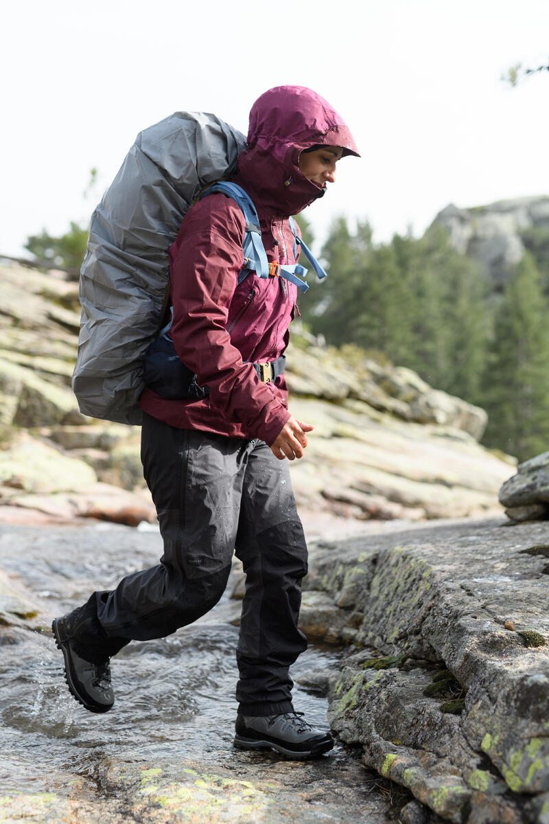 Überziehhose Damen wasserdicht 20.000 mm Wassersäule Trekking - MT500 