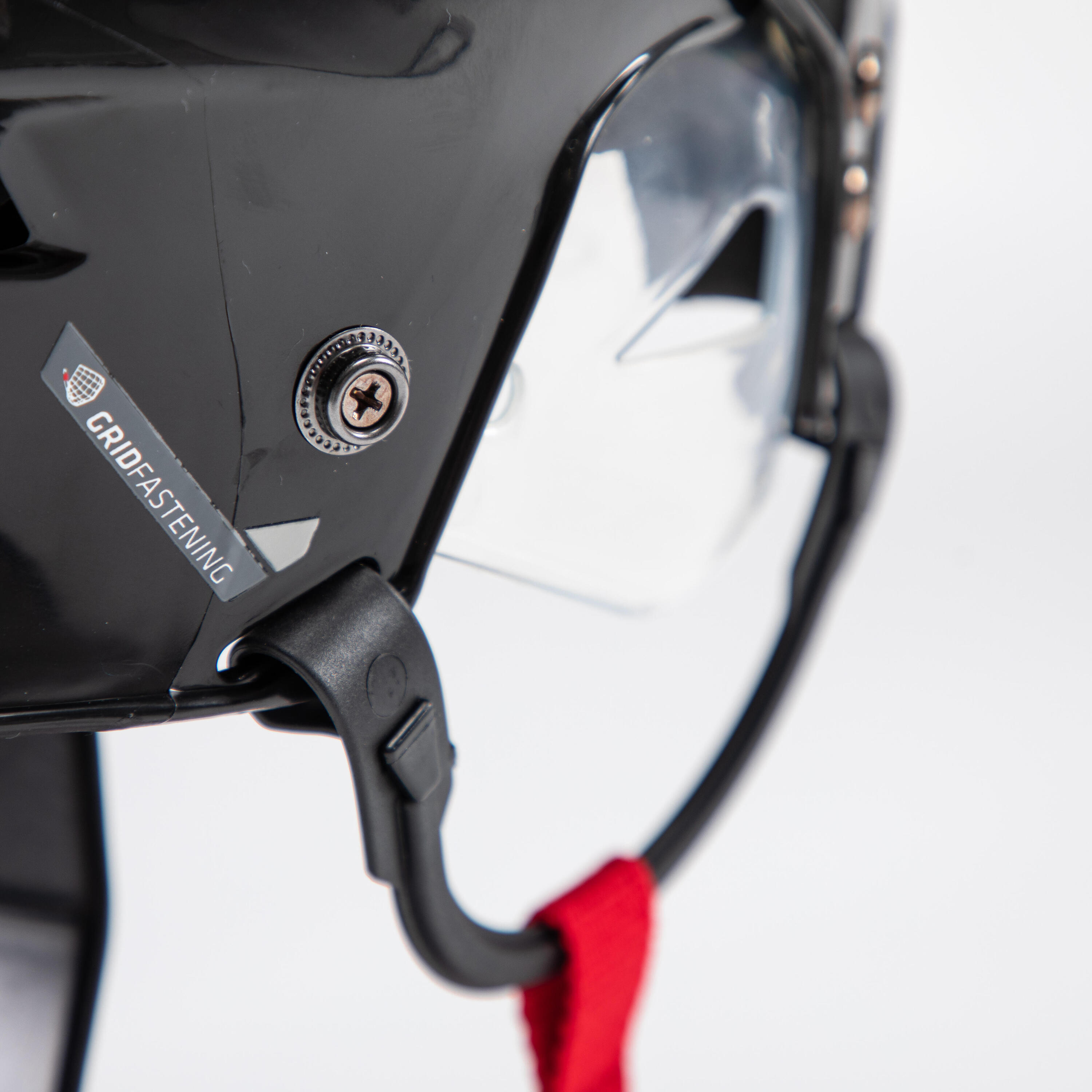IH500 JR Hockey Helmet - Black 5/6