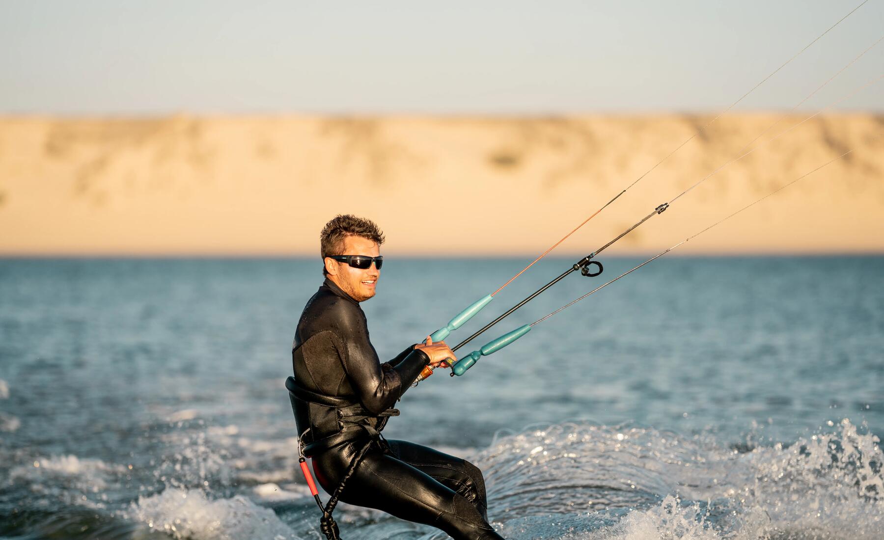 Comment choisir des lunettes sport voile et kitesurf - Decathlon