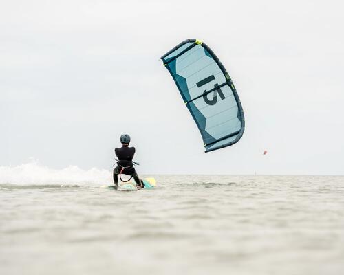 kitesurf