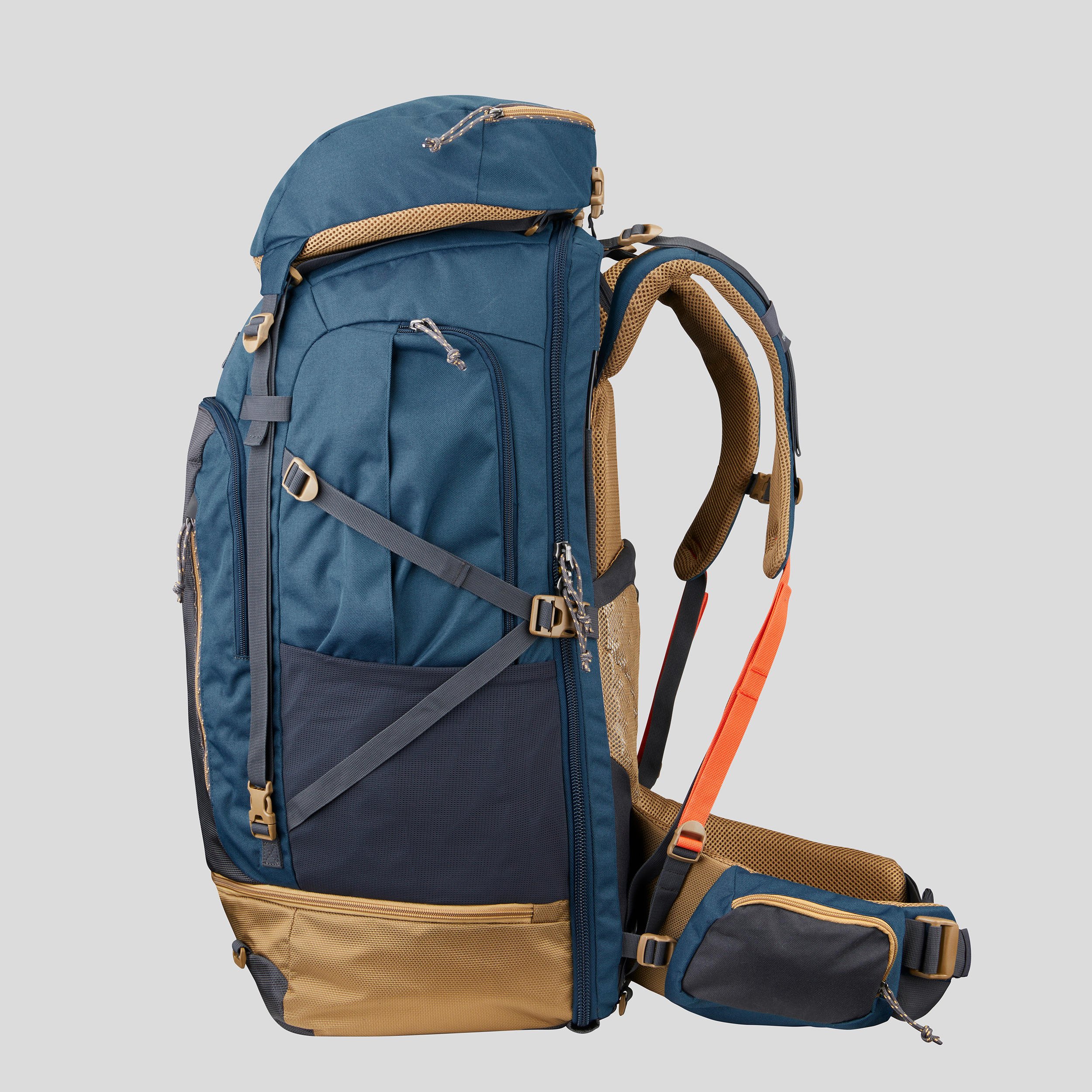 decathlon backpack travel