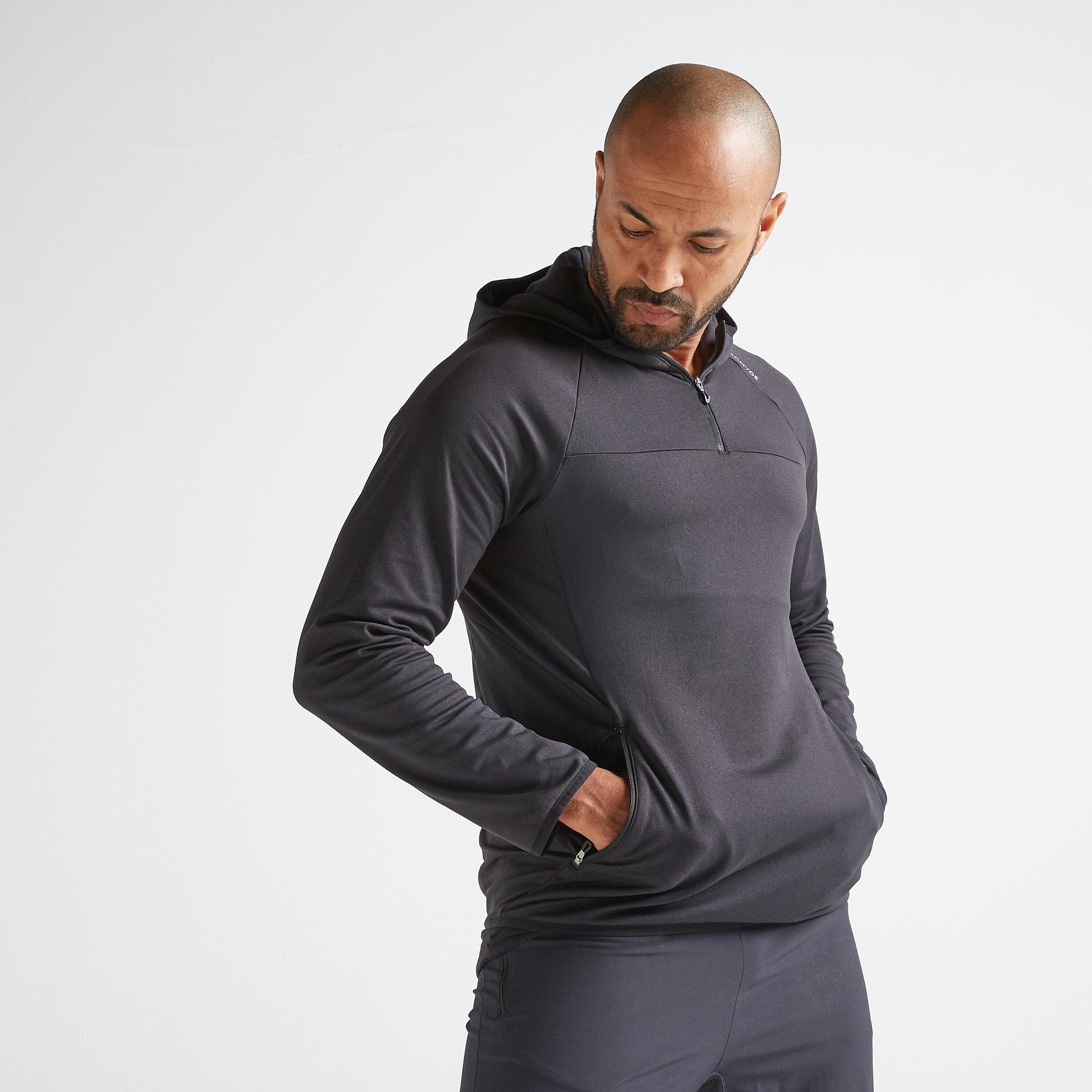 FSW 500 Cardio Fitness Sweatshirt - Black 1/7