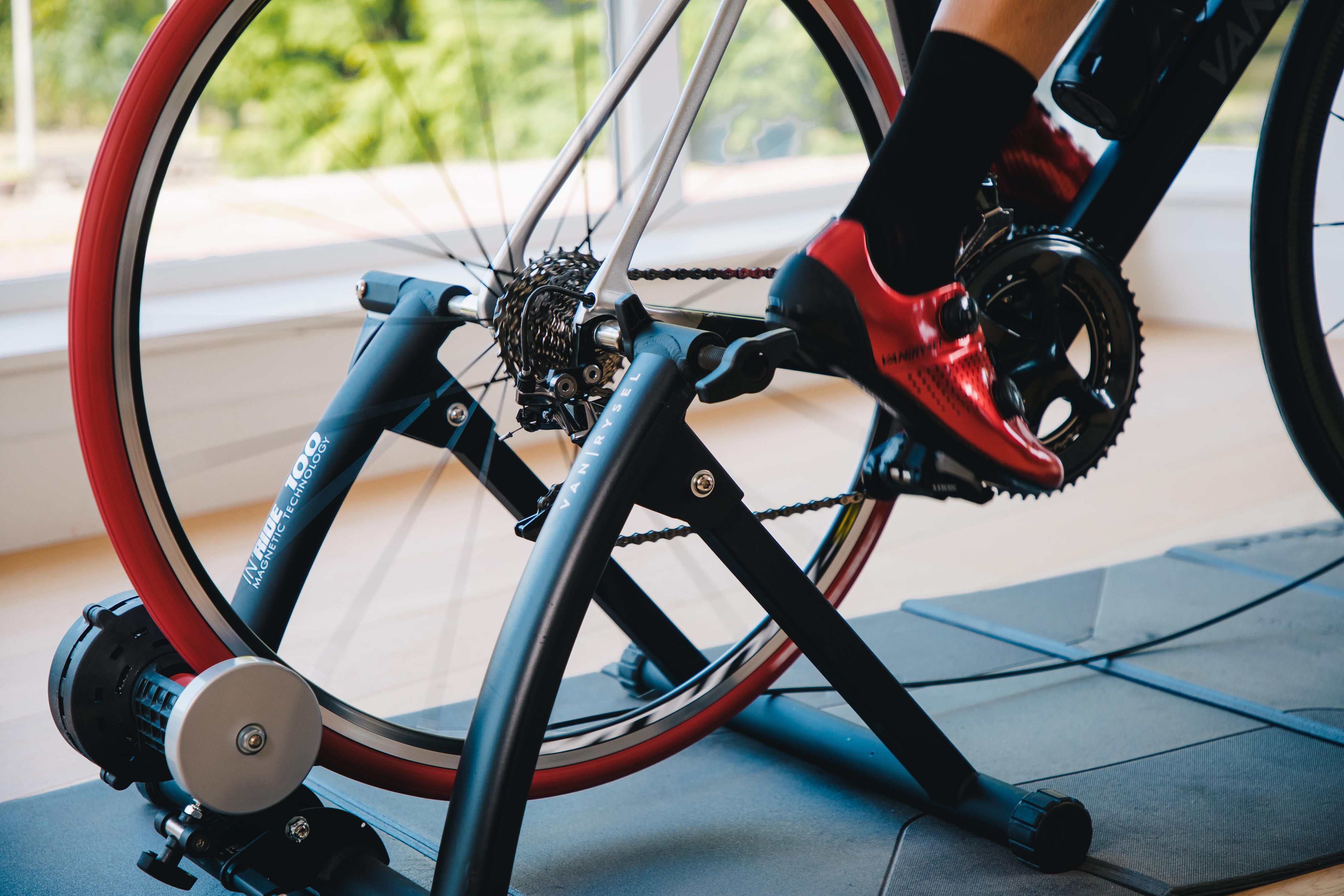 Bike Trainer Tire 700 x 25 c B’Twin - VAN RYSEL