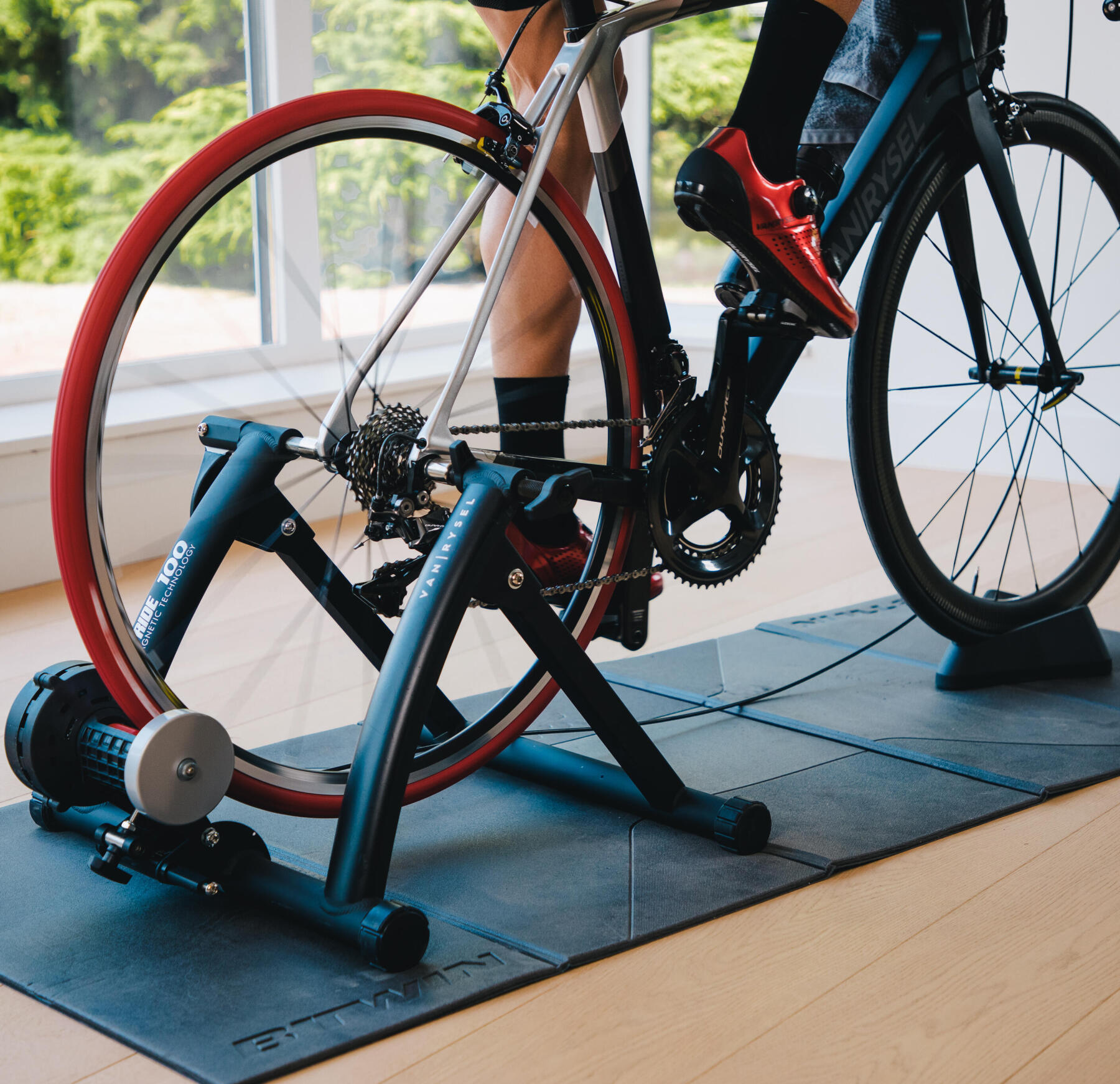 Comment installer son vélo sur un home trainer