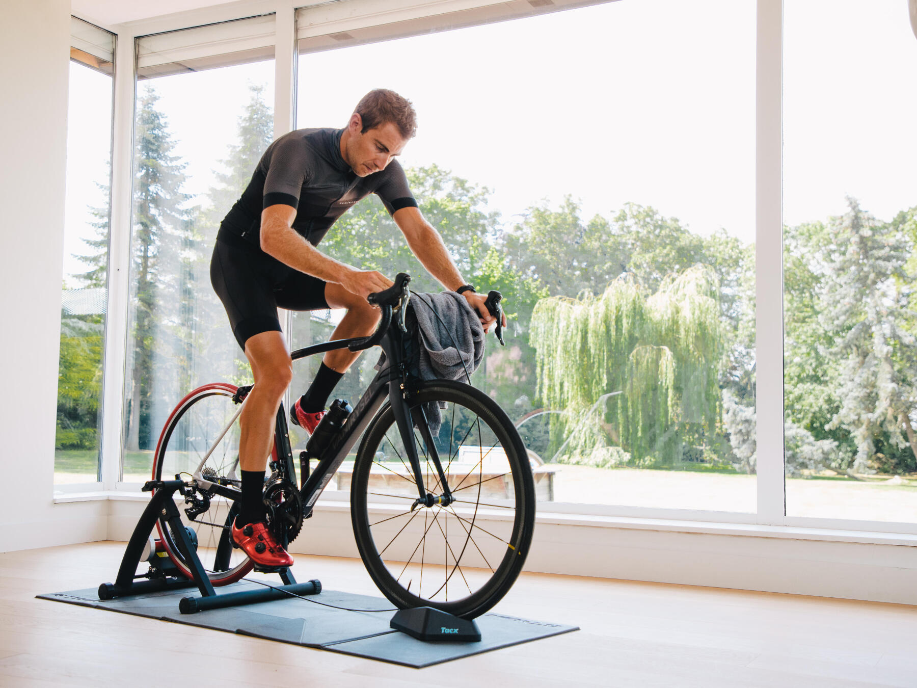 Rouleau d'échauffement pour faire du vélo en intérieur