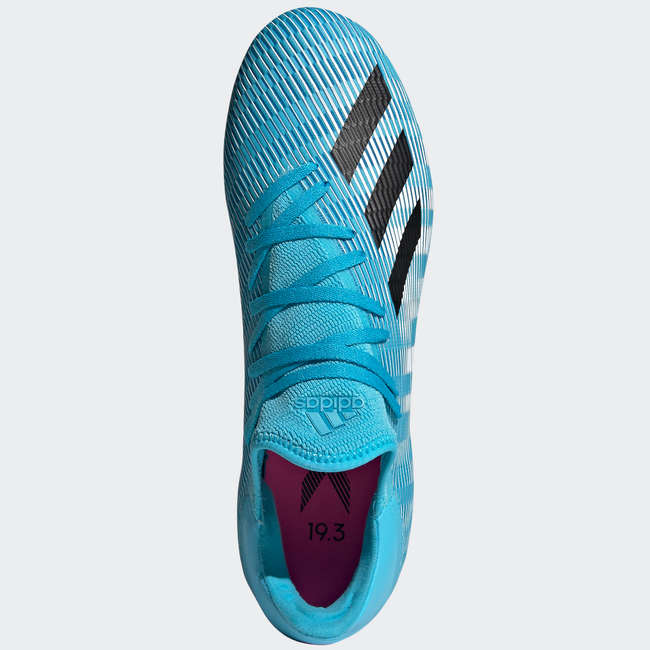 laceless cheap football boots