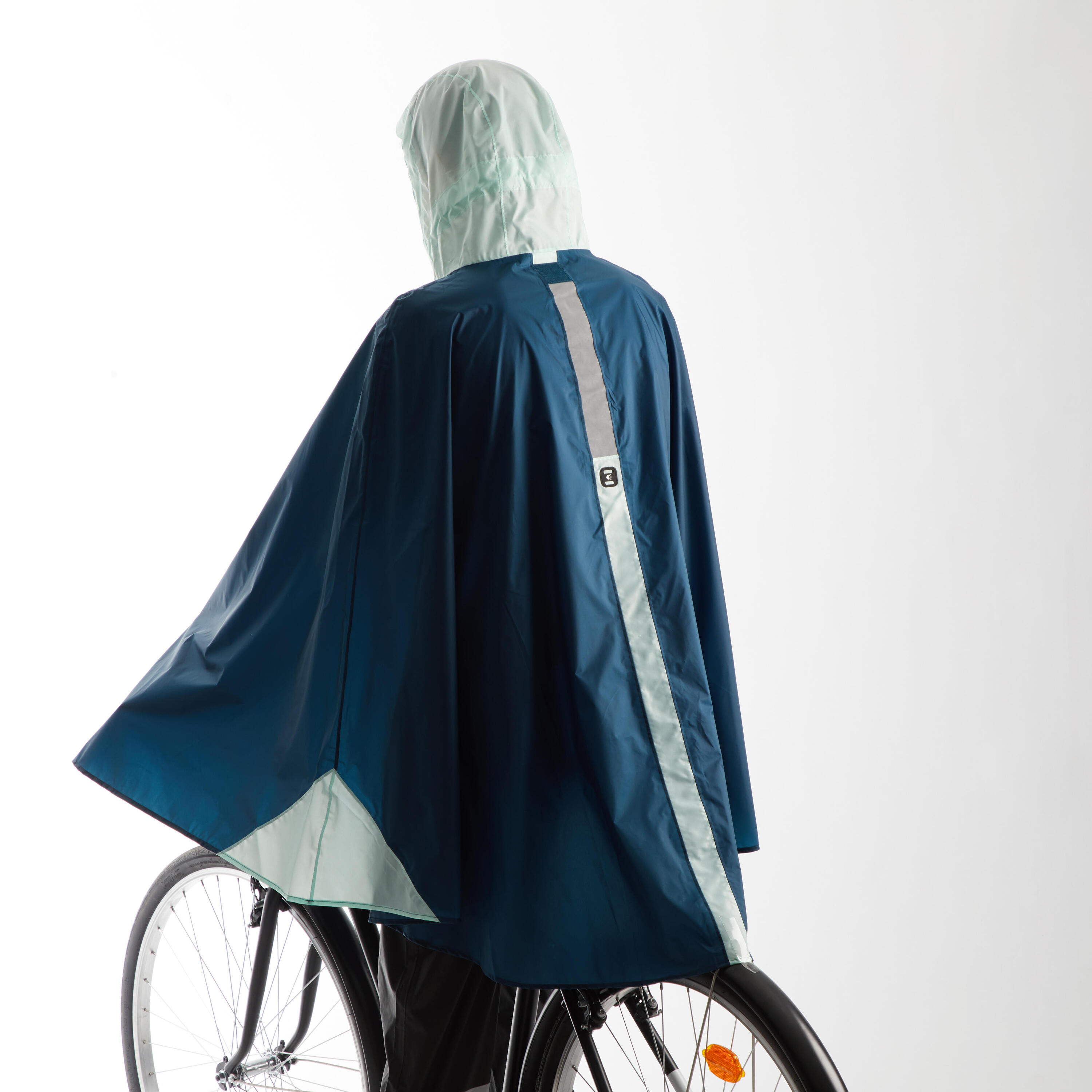 500 Cycling Rain Poncho - Petrol Blue 4/11