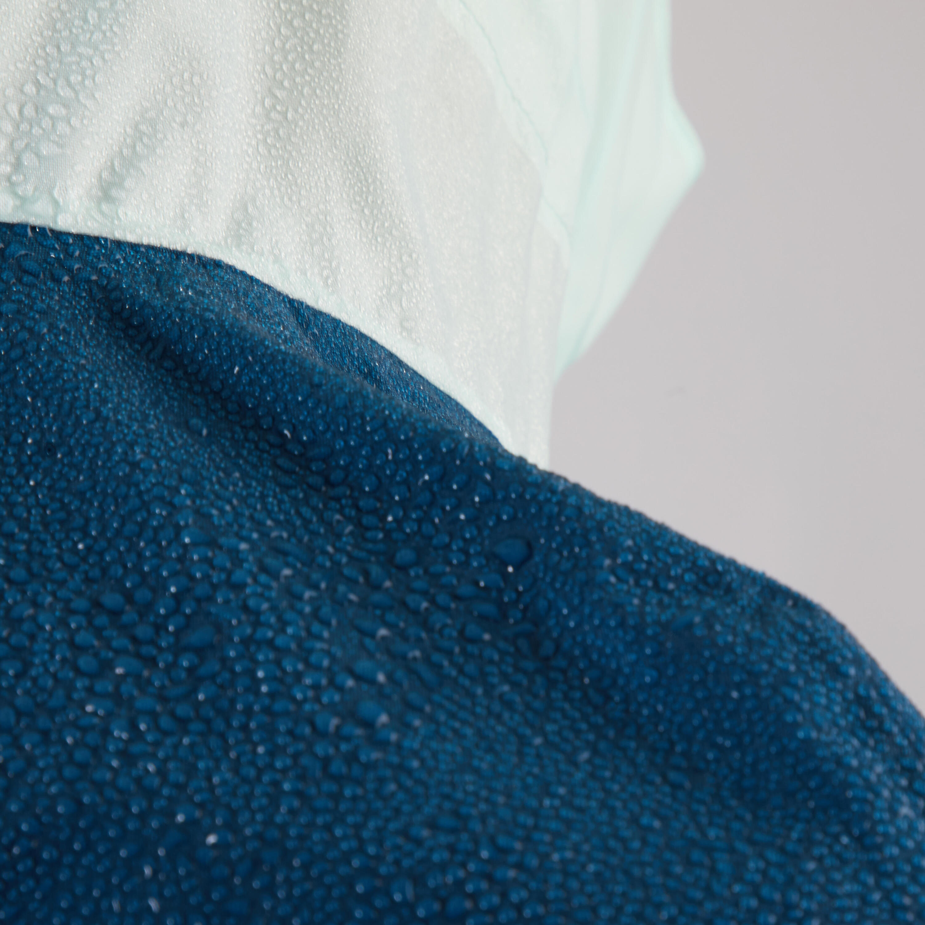 500 Cycling Rain Poncho - Petrol Blue 7/11