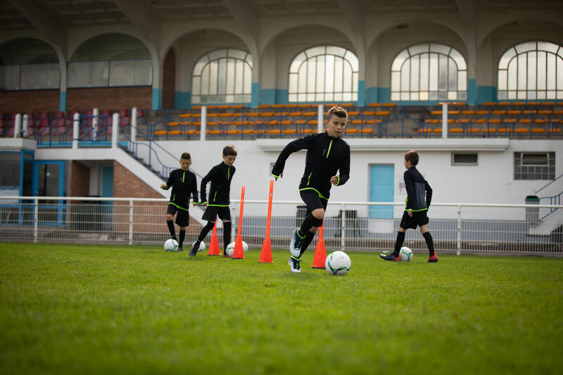 “Help, mijn sportschoenen stinken!” : ontdek de 10 huismiddeltjes