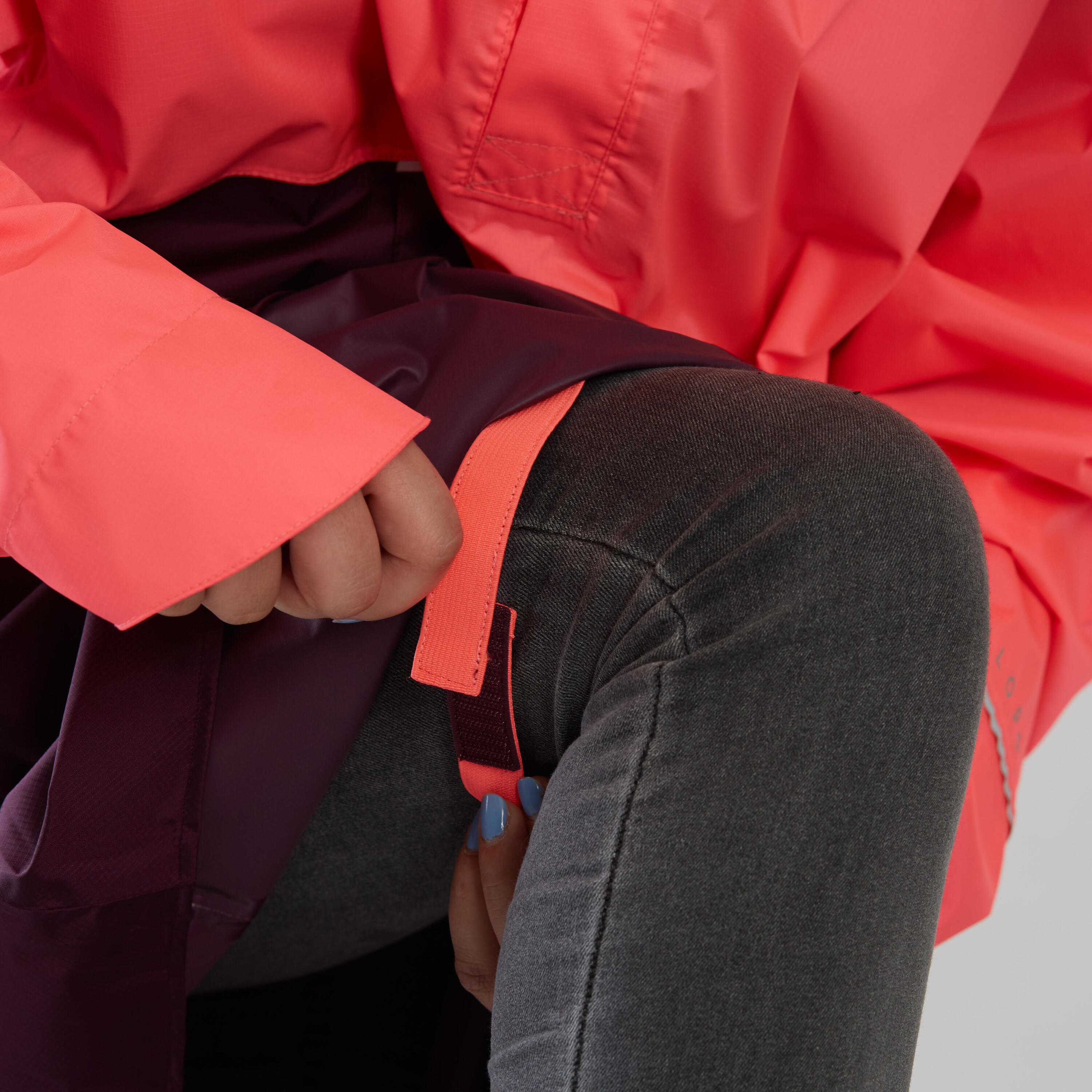 Cycling Rain Poncho 900 - Neon Pink/Plum 8/10