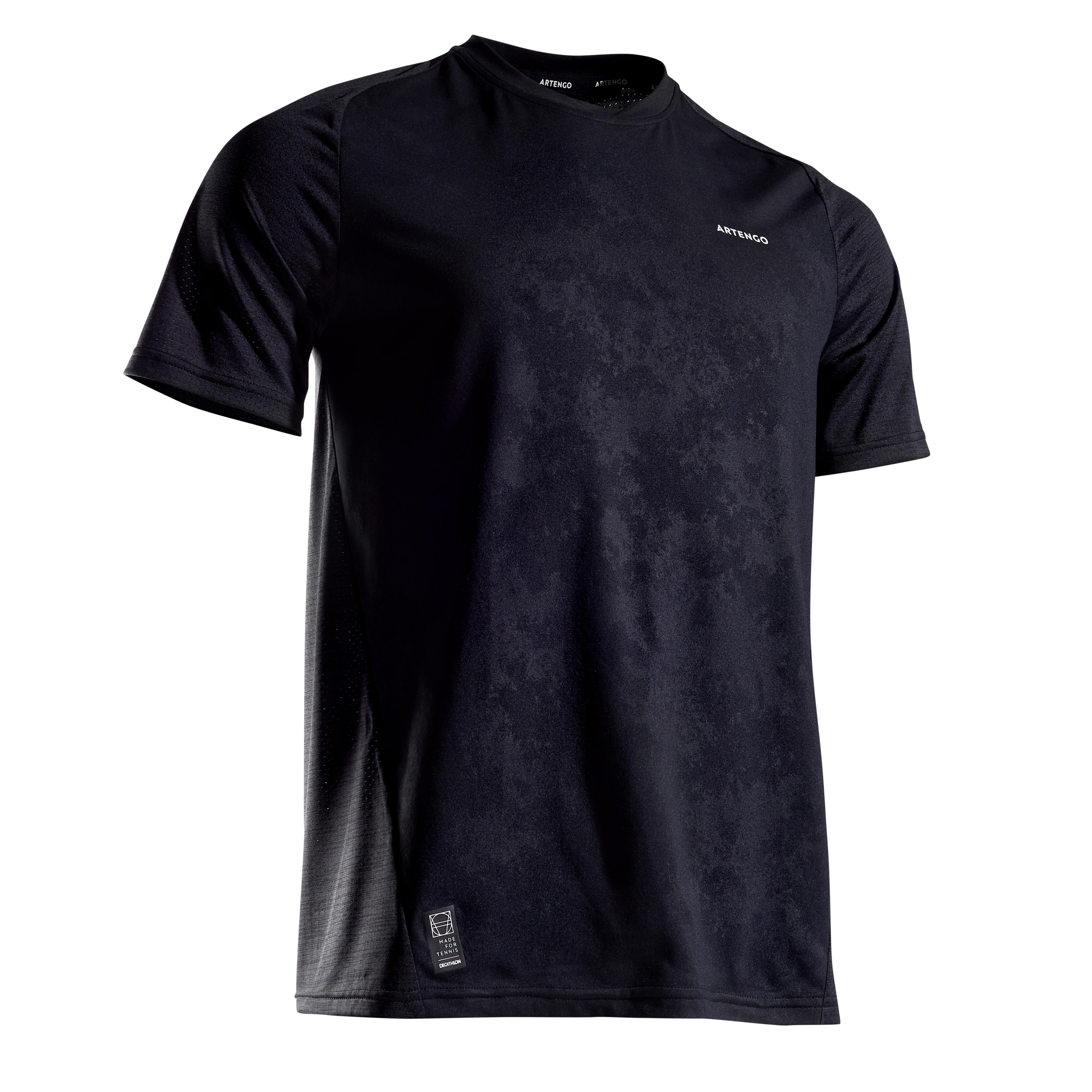 camisa y tenis