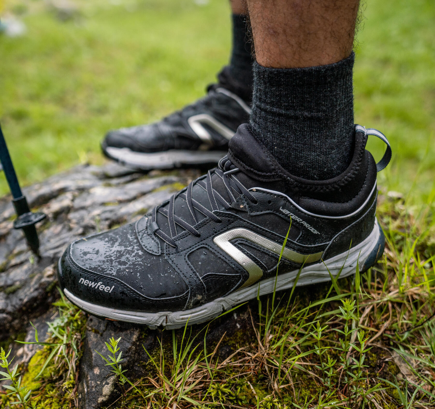 Prendre soin de ses chaussures de marche sportive entretien et netto